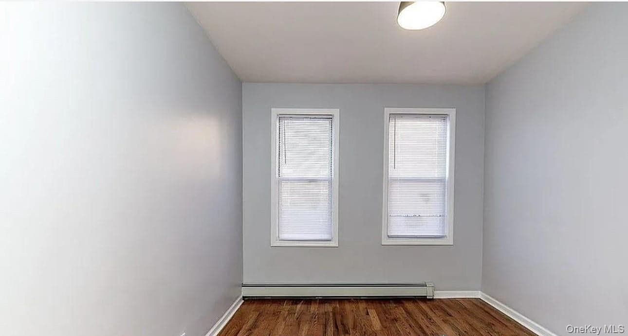 712 E 211th Street thumbnail 12
