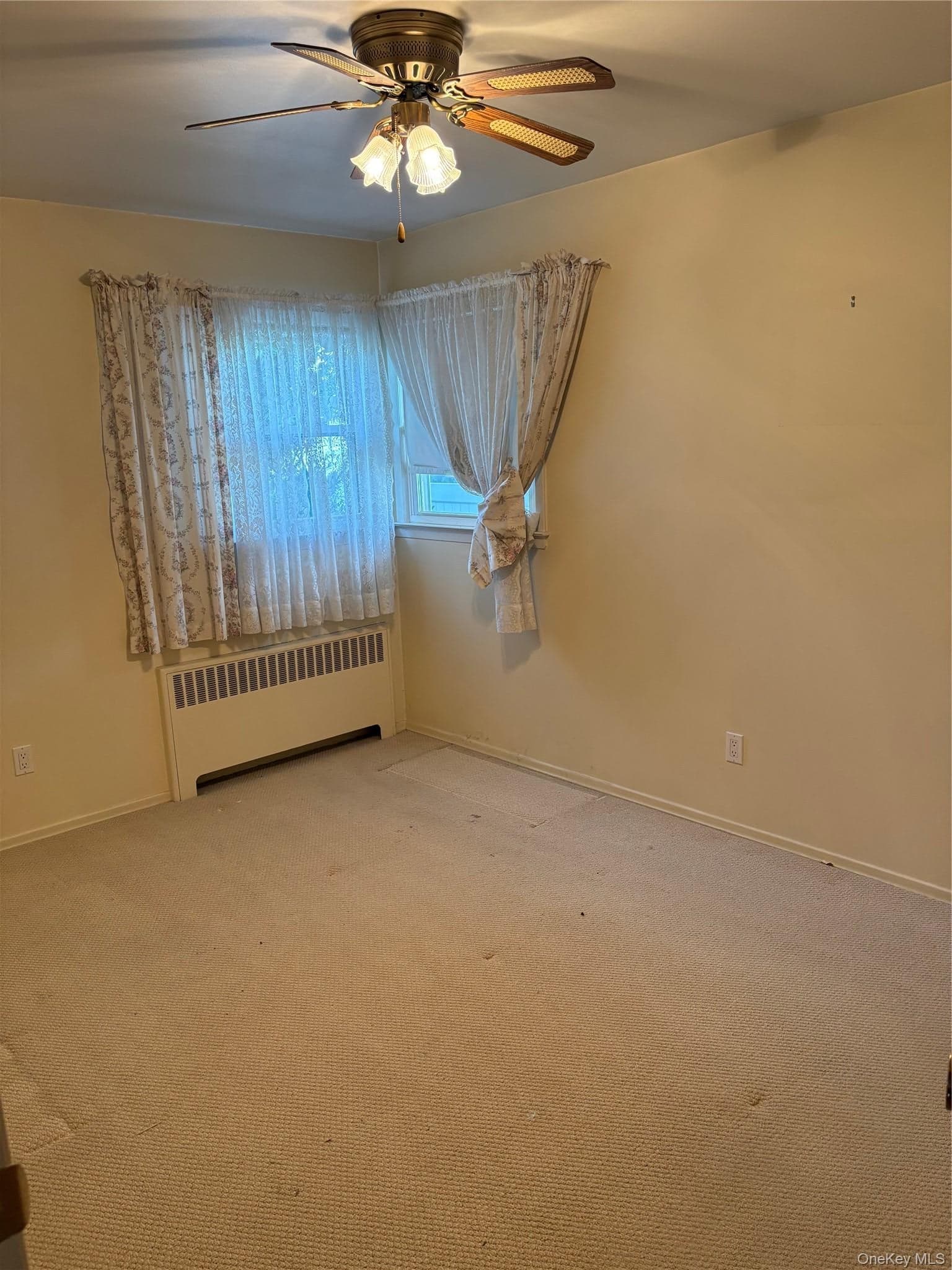 1304 Little Neck Avenue thumbnail 7