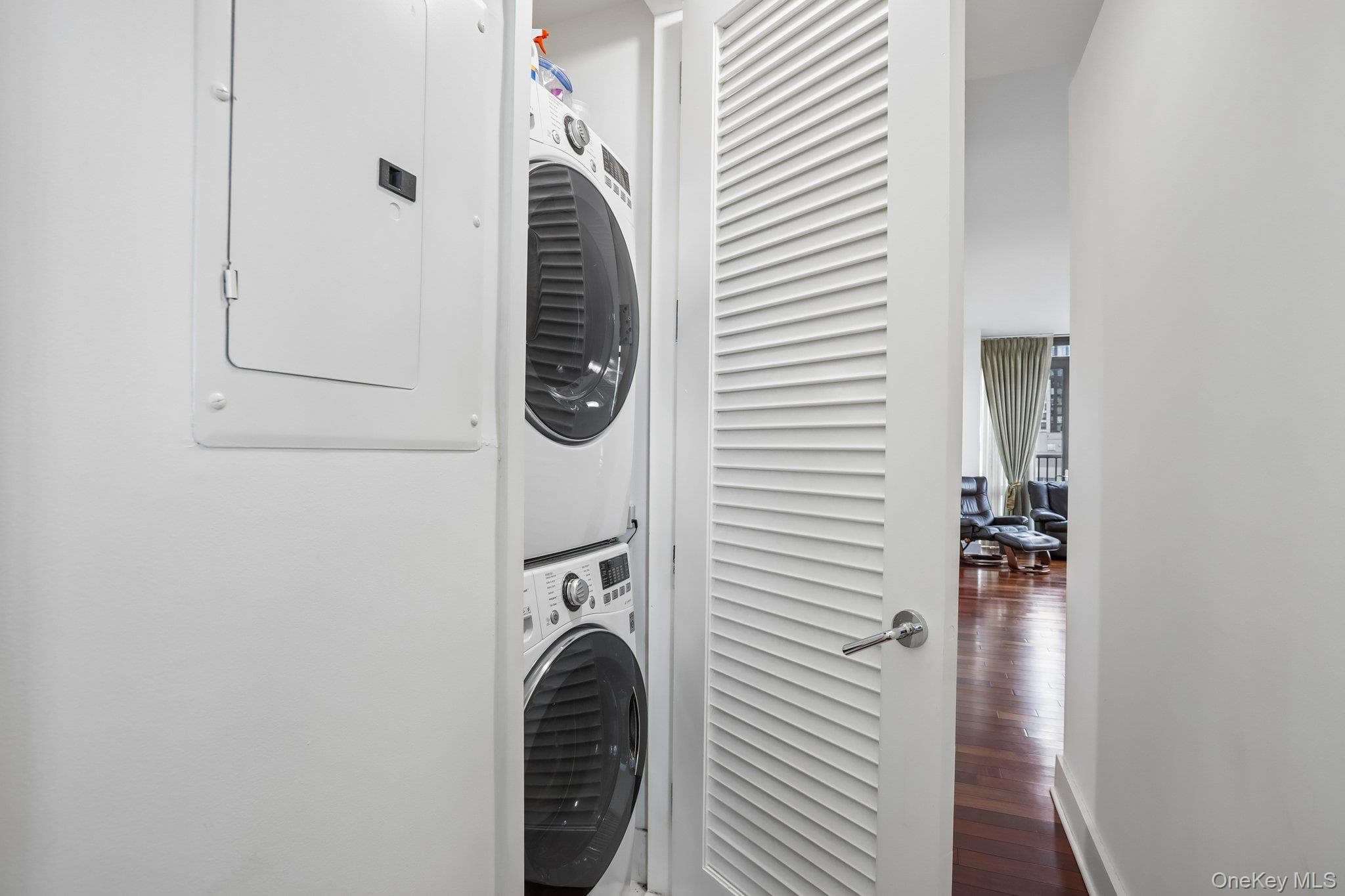 175 Huguenot Street Unit: 1606 thumbnail 15