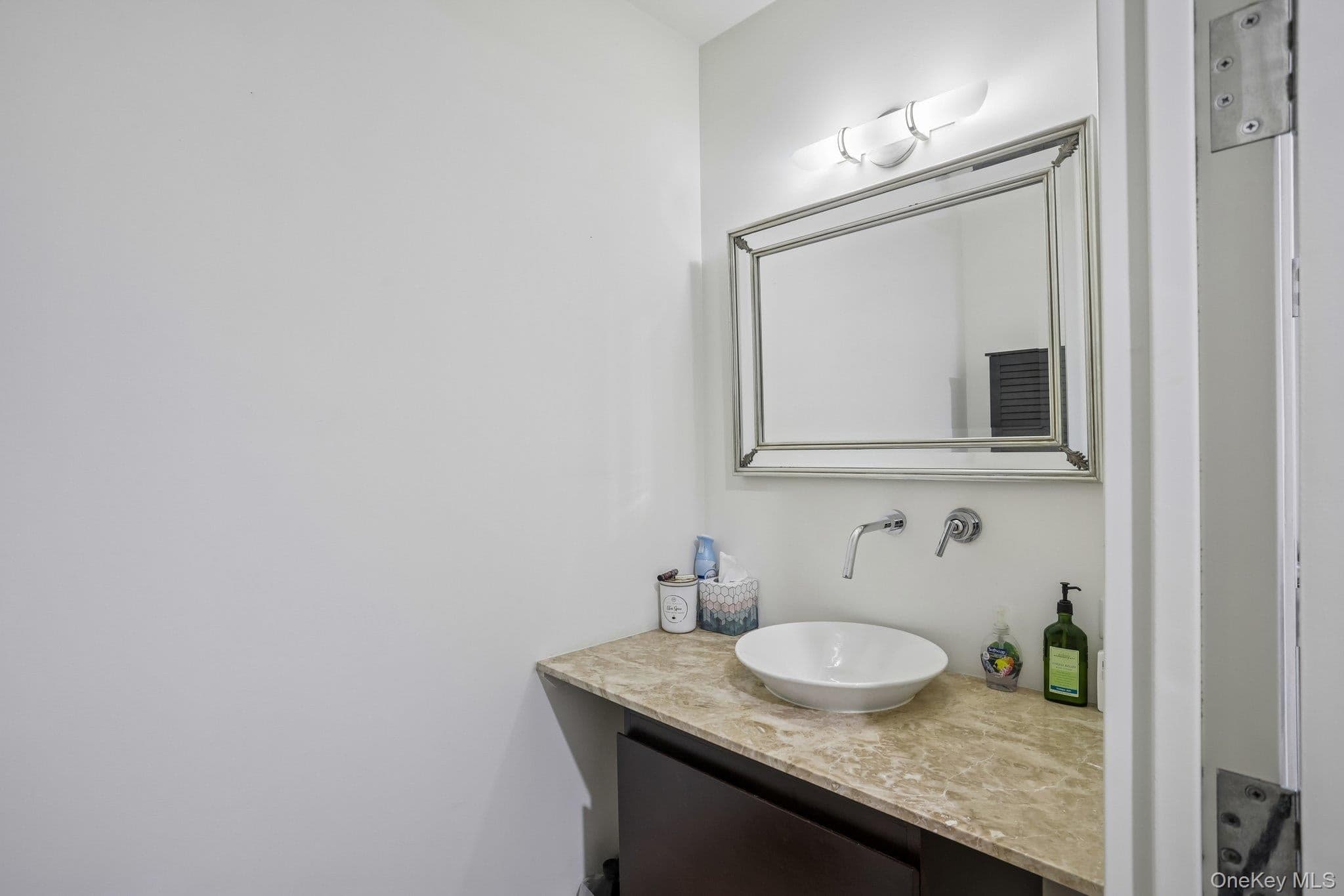 175 Huguenot Street Unit: 1606 thumbnail 14