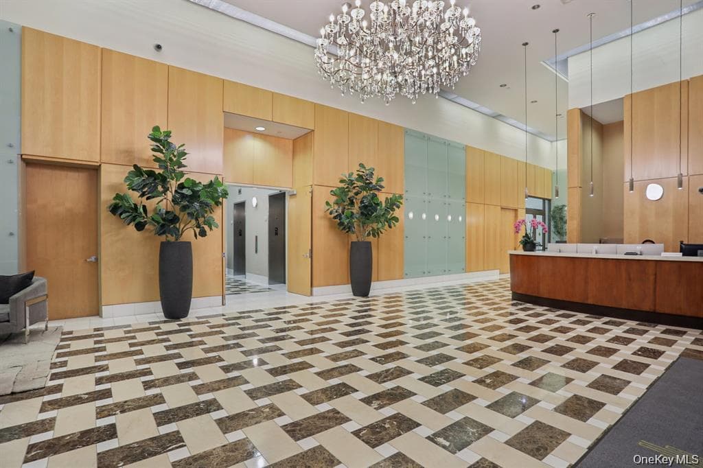 175 Huguenot Street Unit: 1606 thumbnail 20