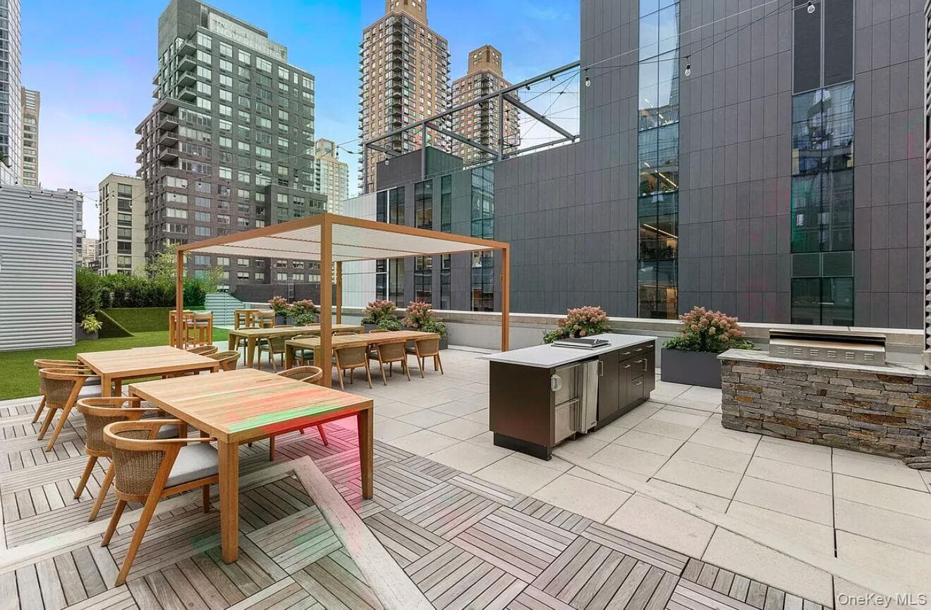 50 Riverside Boulevard Unit: 15M thumbnail 37