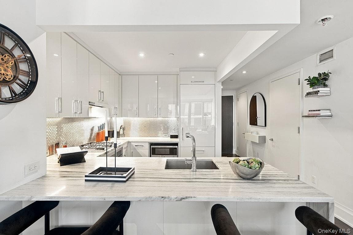 50 Riverside Boulevard Unit: 15M thumbnail 6