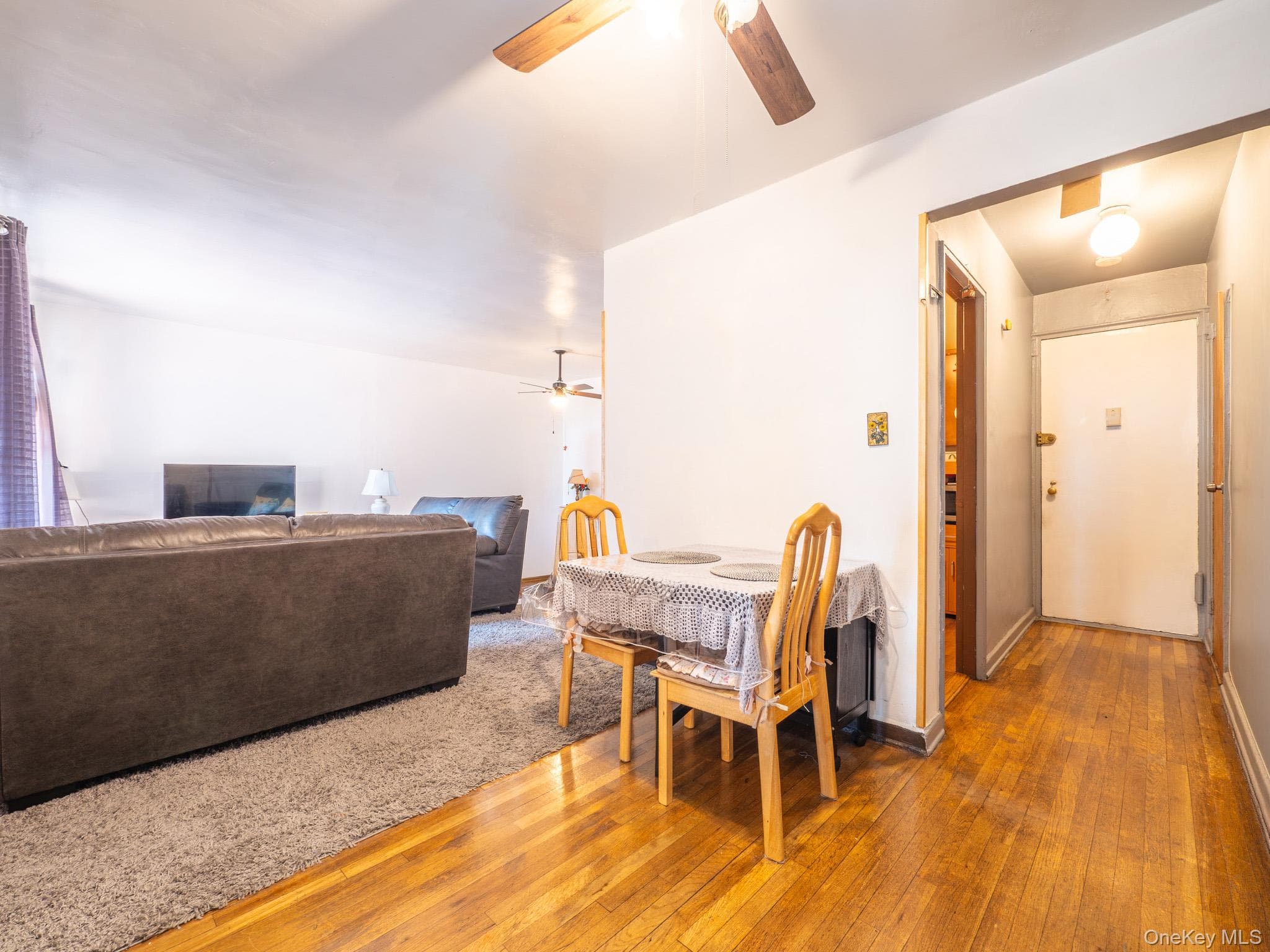 90-11 35th Avenue Unit: 6T thumbnail 10