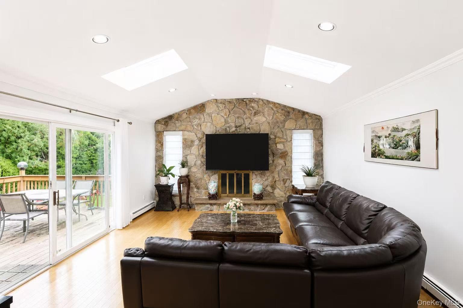 54 Magnolia Lane thumbnail 6