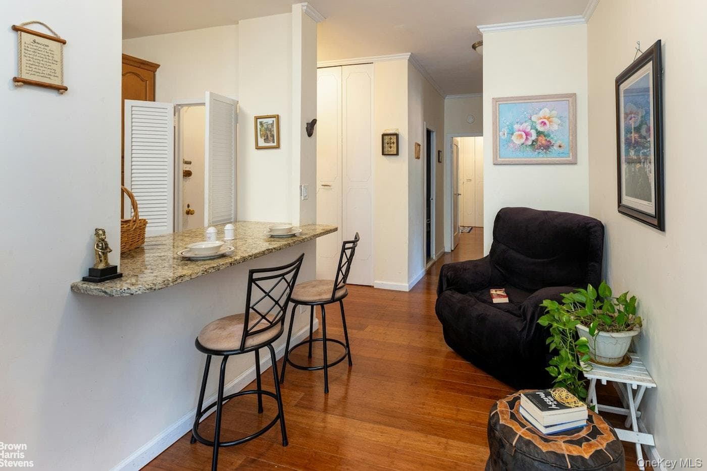 555 Kappock Street Unit: 2E thumbnail 3