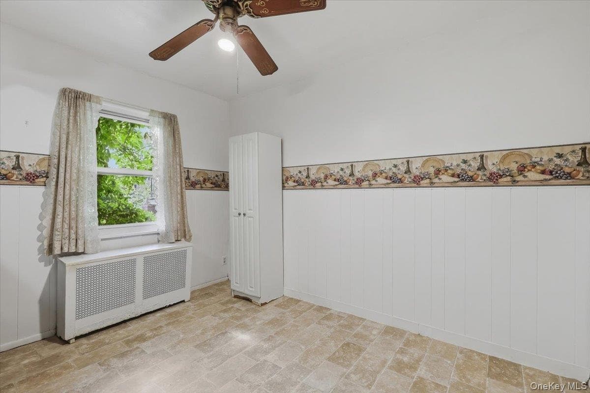 1647 Radcliff Avenue thumbnail 10