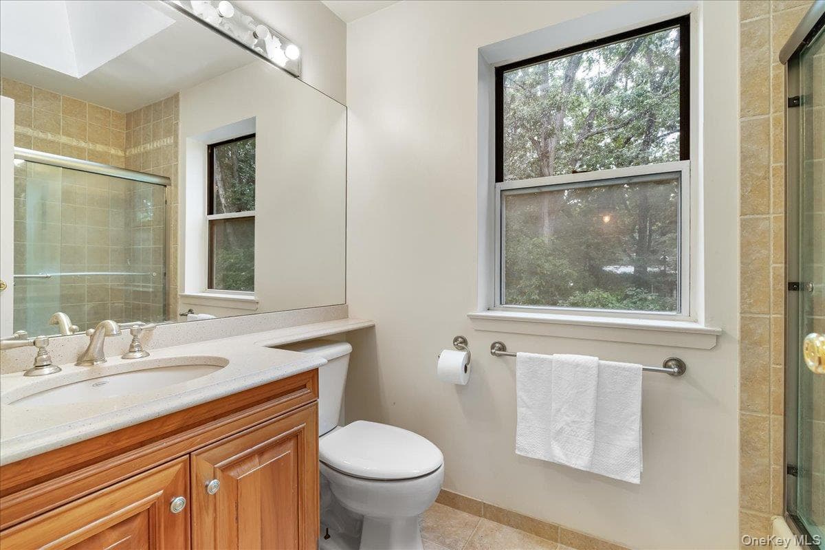 38 Larkspur Lane thumbnail 15