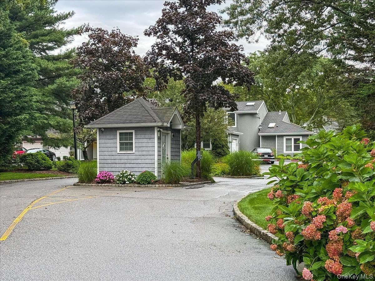 38 Larkspur Lane thumbnail 17