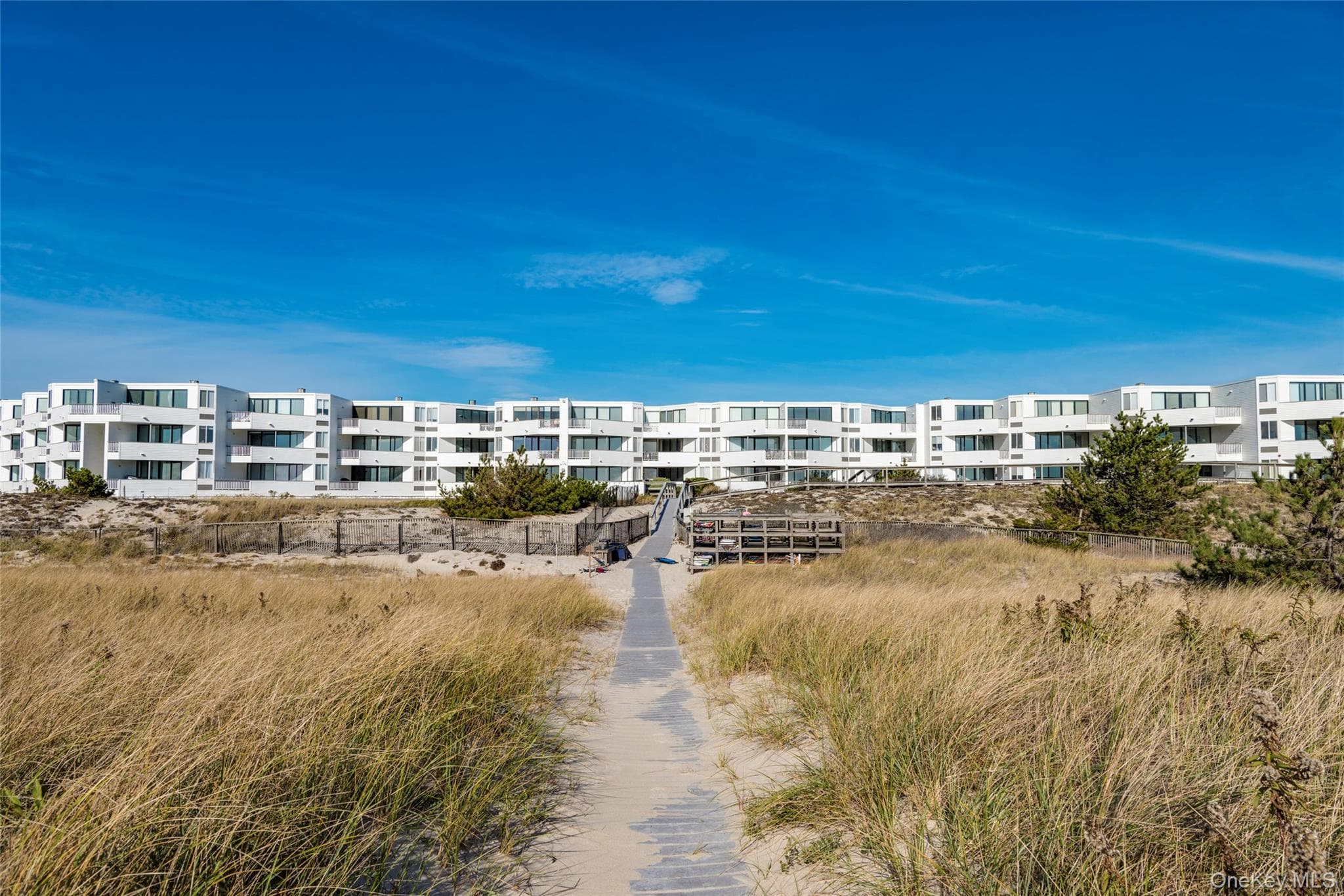 253 Dune Road Unit: 69, Westhampton Beach