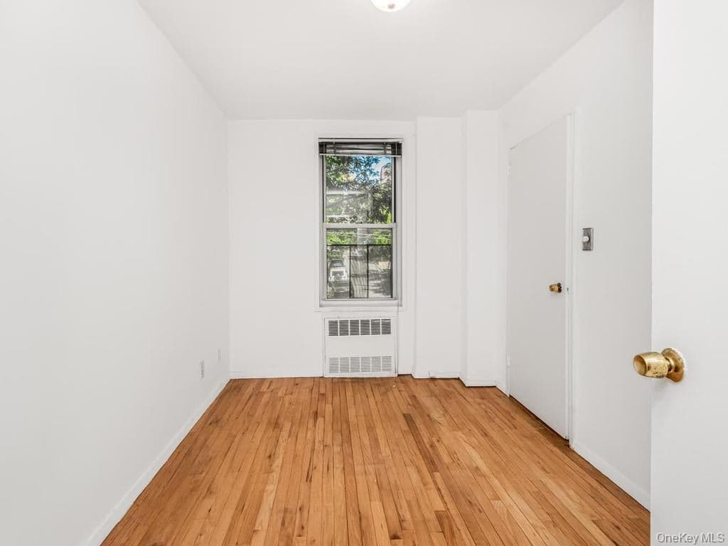 2736 Independence Avenue Unit: 2E thumbnail 8
