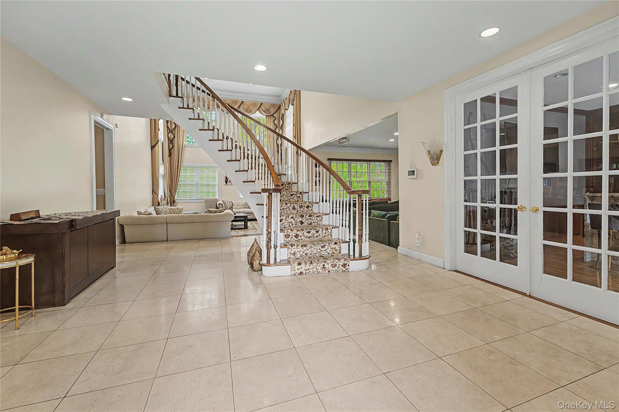 12 Chauncey Place thumbnail 2