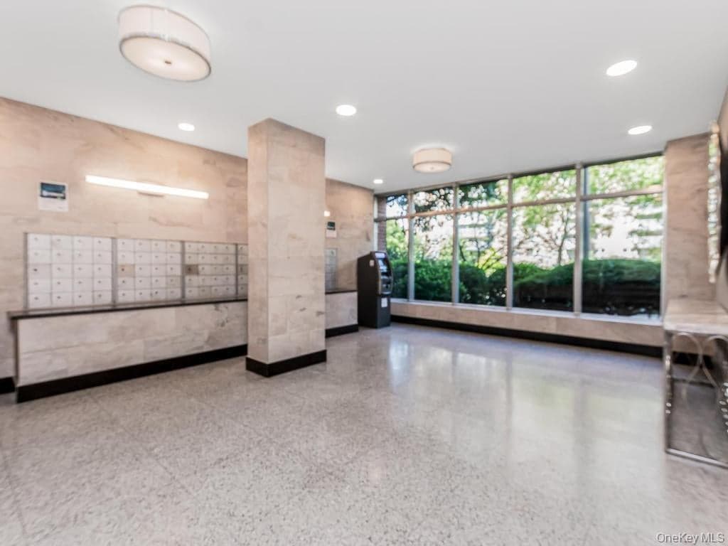820 Boynton Avenue Unit: 7A thumbnail 15