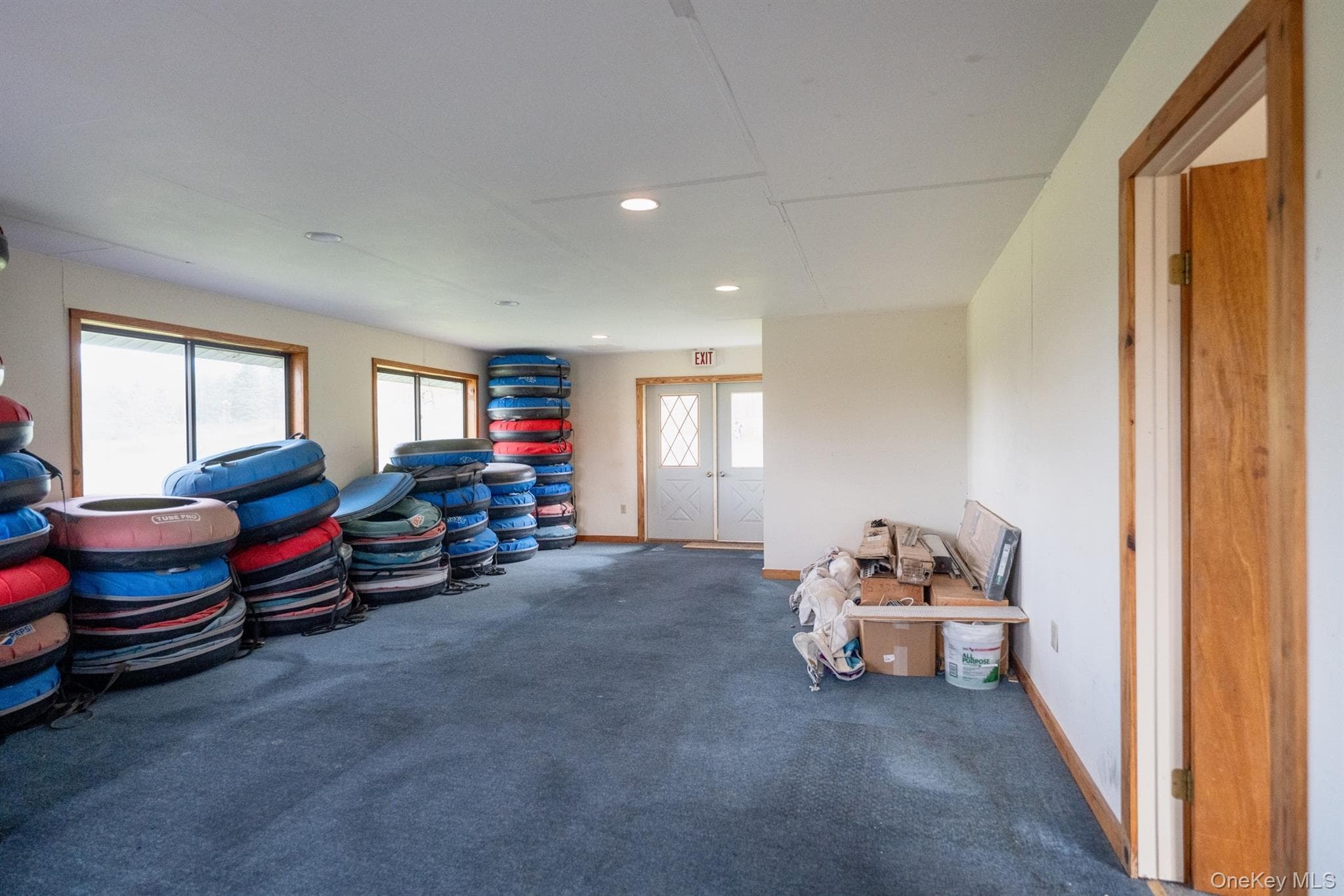 167 Hill Road thumbnail 38