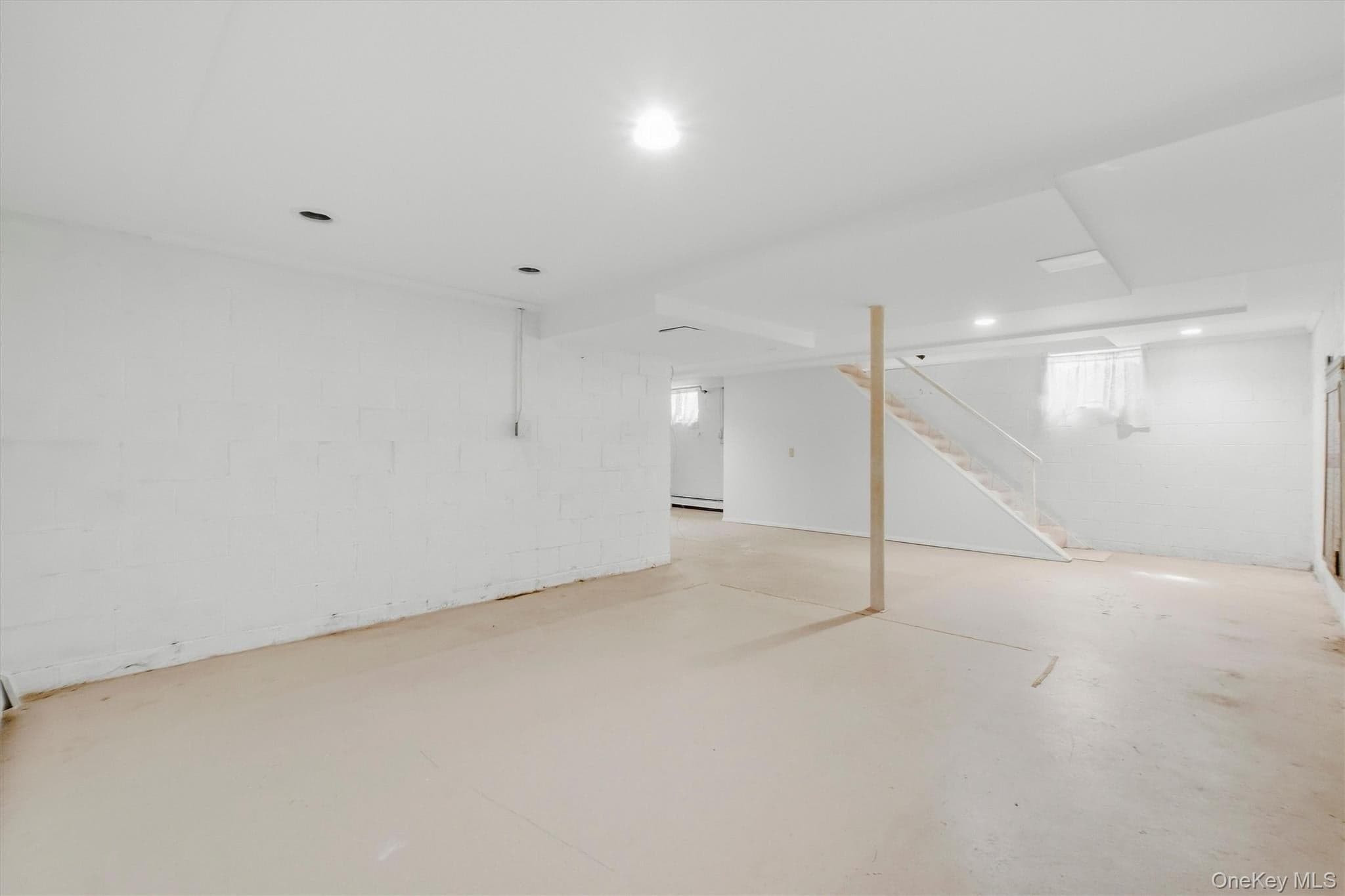 1069 Wolcott Avenue thumbnail 29