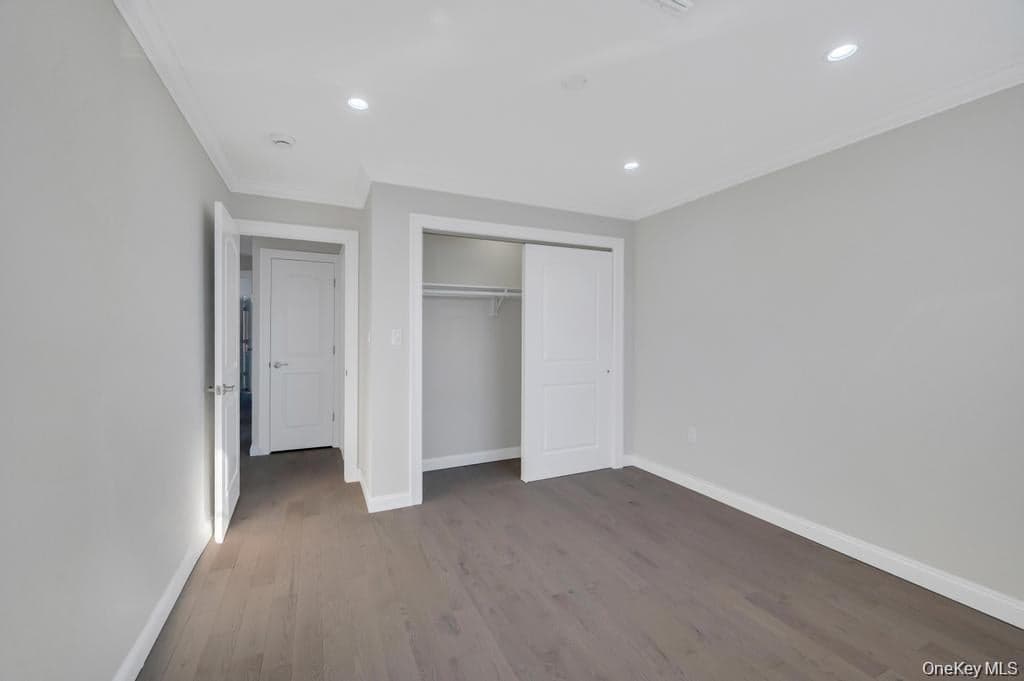 143 Emerson Avenue thumbnail 25