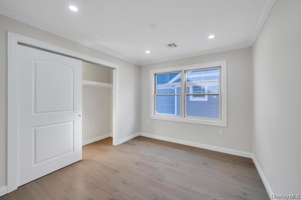 143 Emerson Avenue thumbnail 24