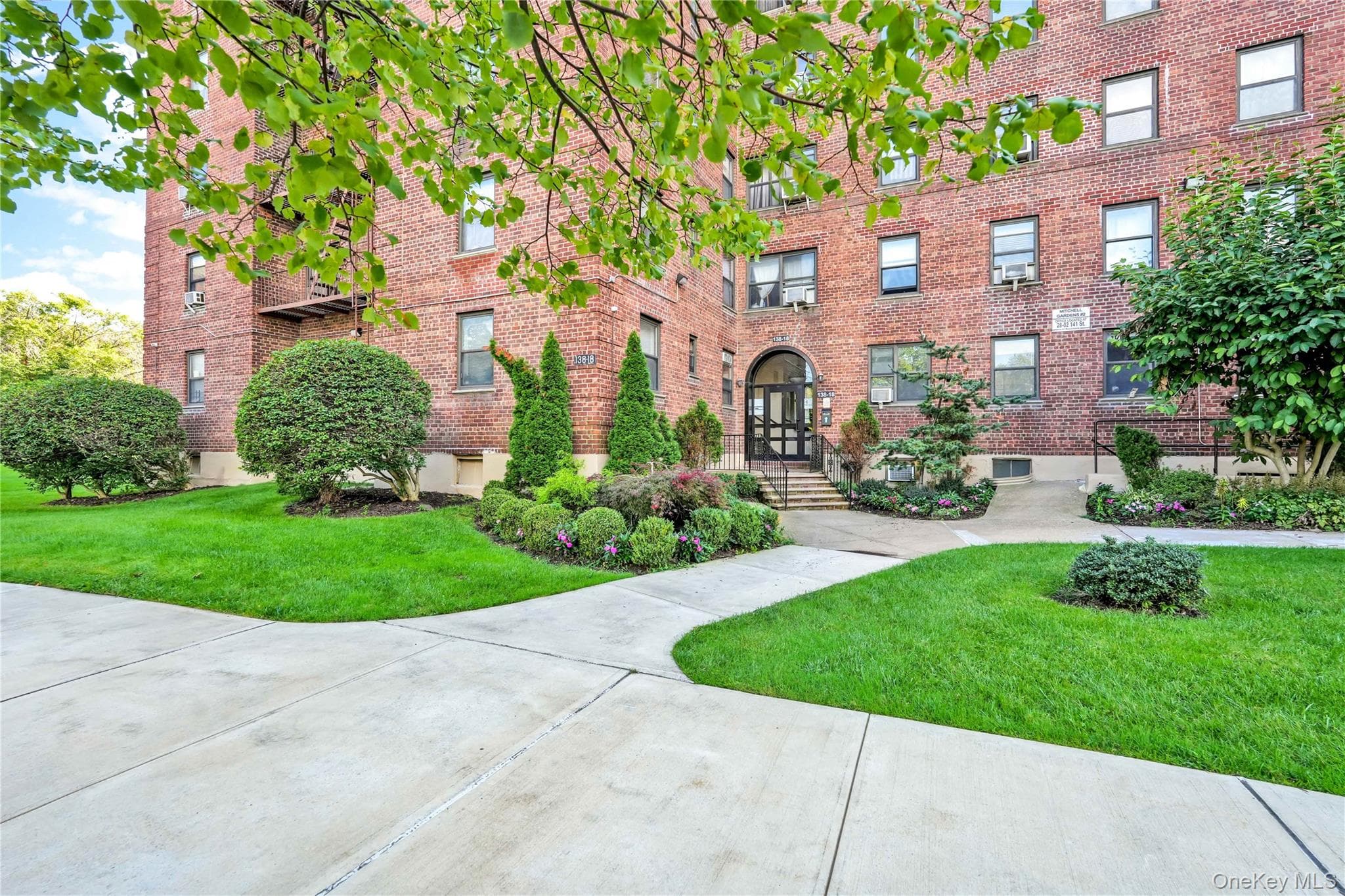 138-12 28th Road Unit: 1F thumbnail 8