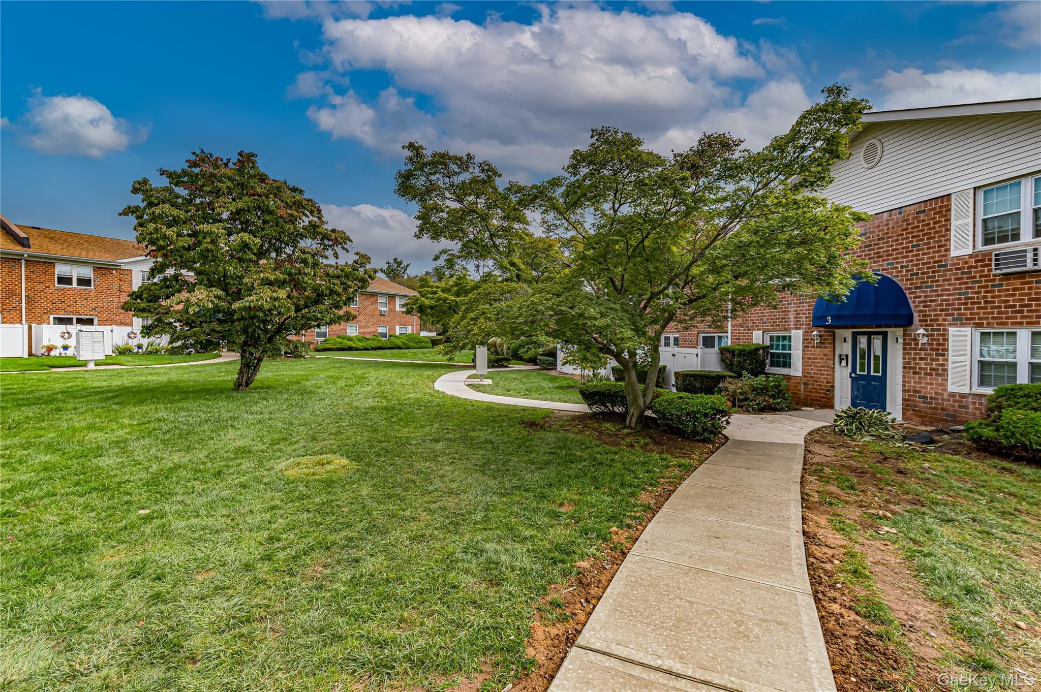 460 Old Town Road Rd Unit: 3-O thumbnail 3