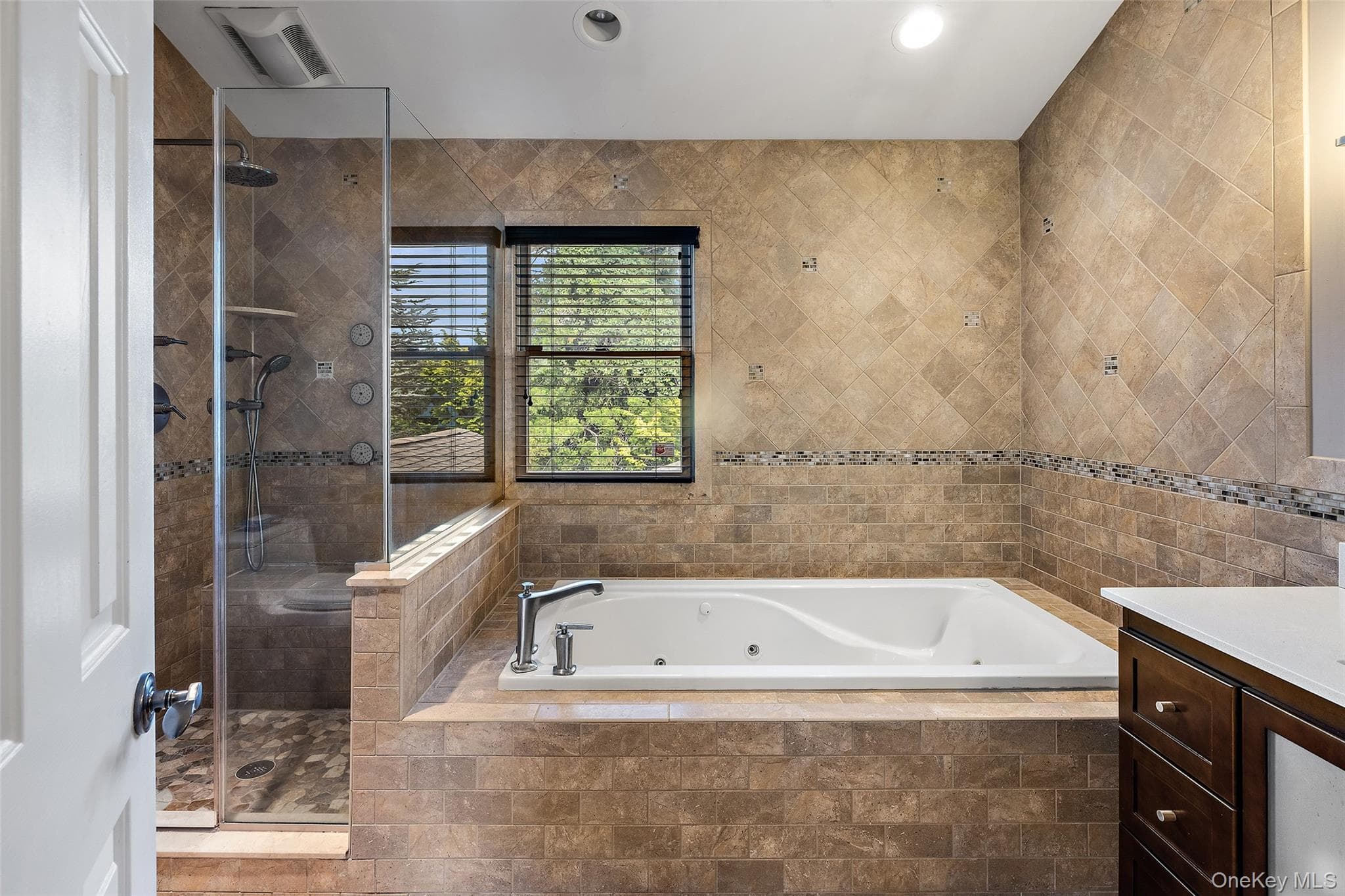 26 Kathleen Drive thumbnail 11