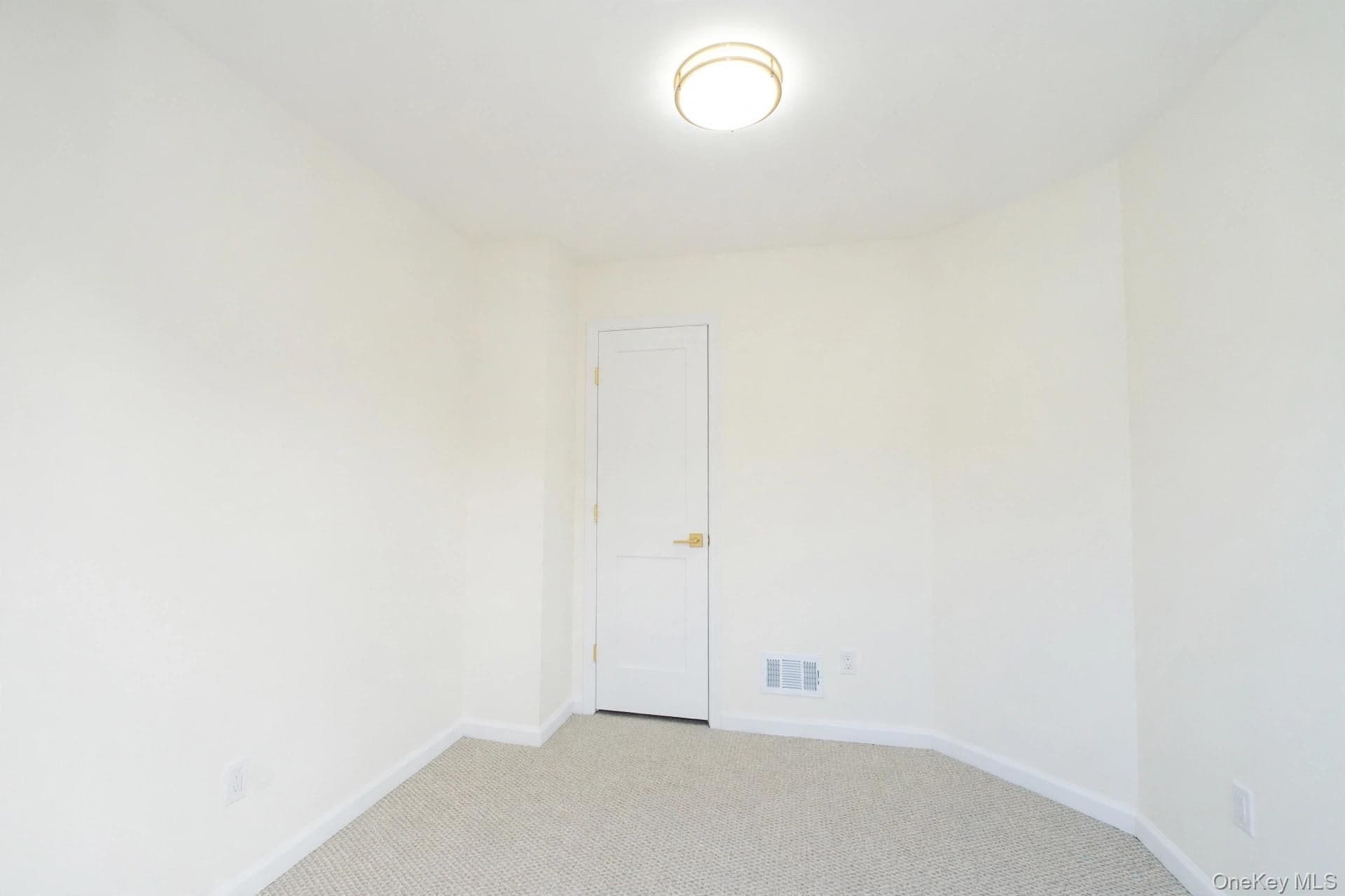 18B Dreyer Avenue Unit: B thumbnail 11
