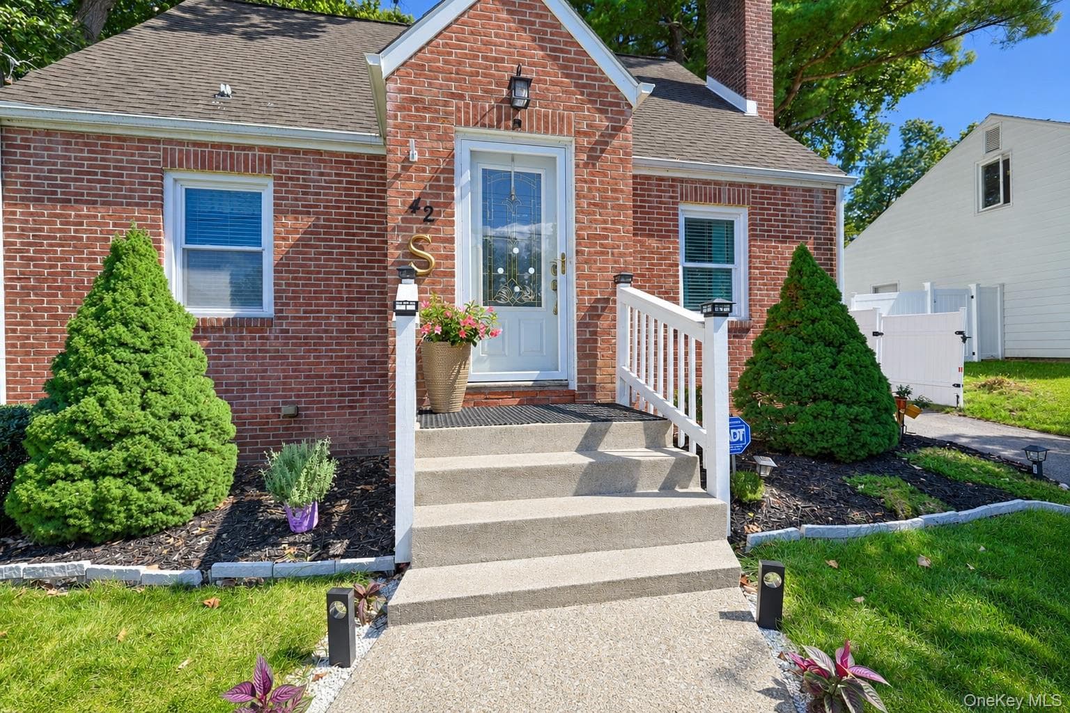 42 Streit Avenue thumbnail 2