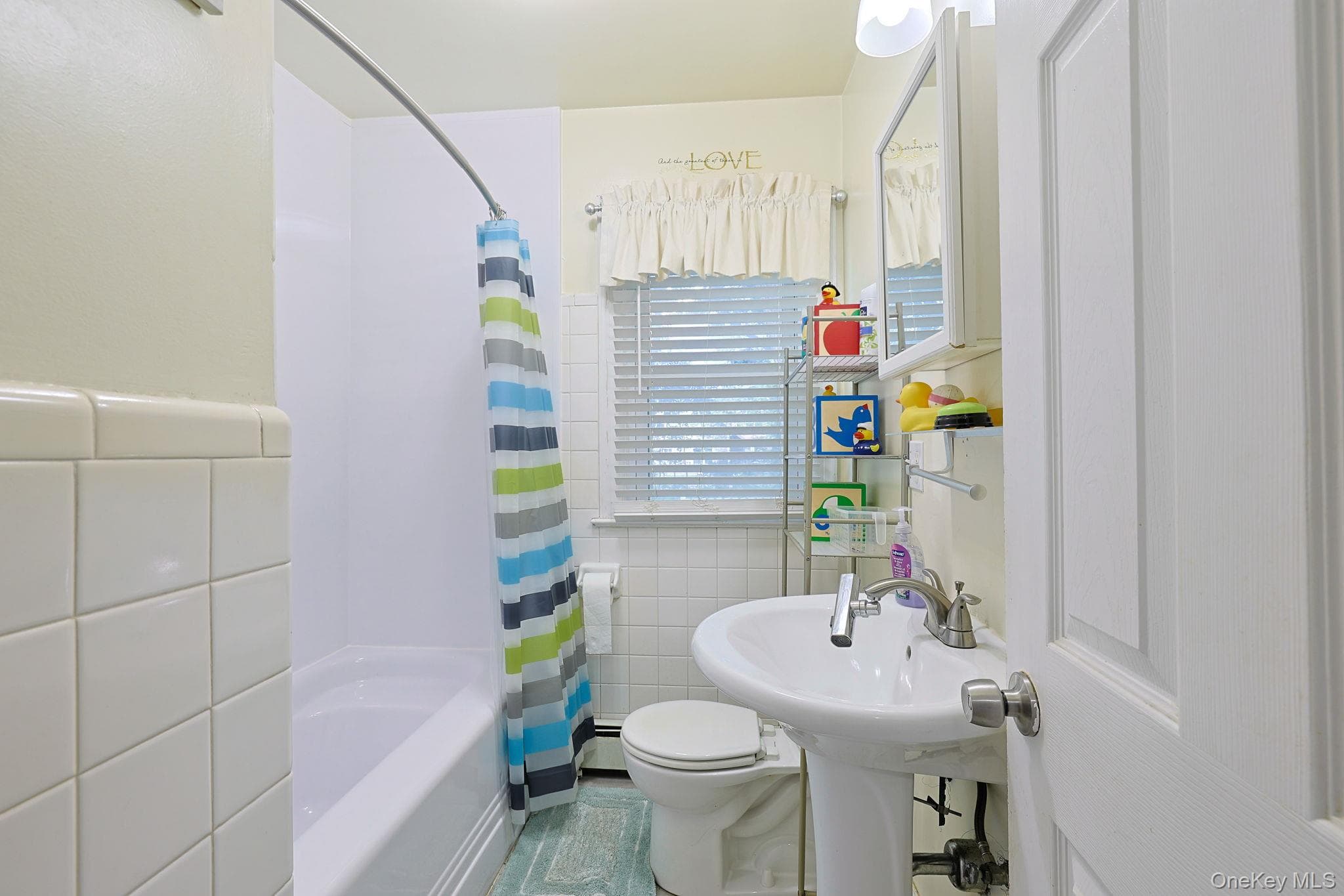 42 Streit Avenue thumbnail 10