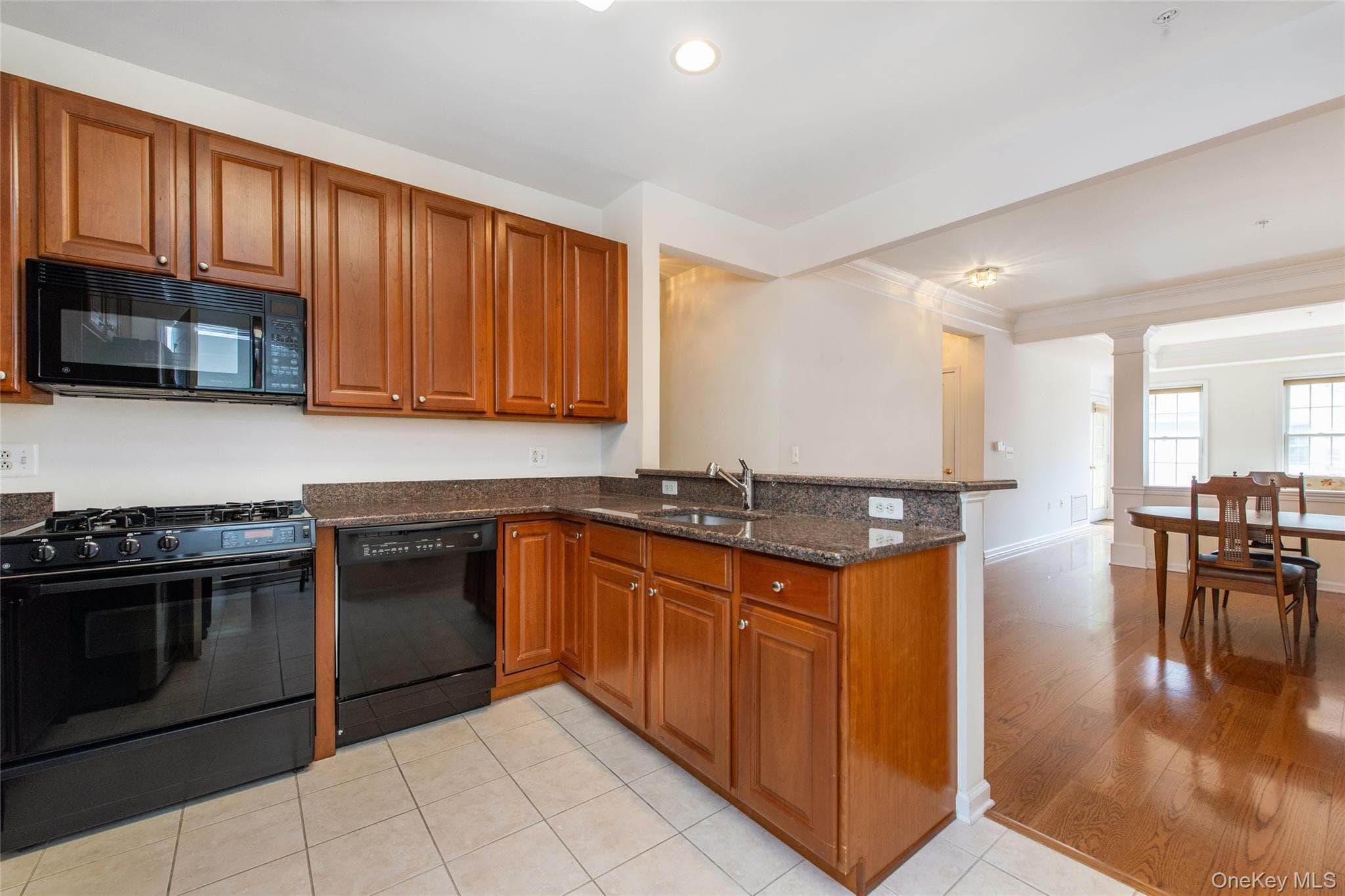 28 N De Baun Avenue Unit: 205 thumbnail 10