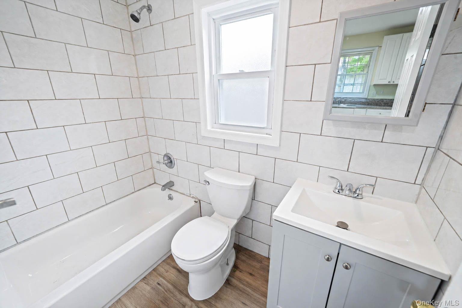 263 Valcour Avenue thumbnail 30