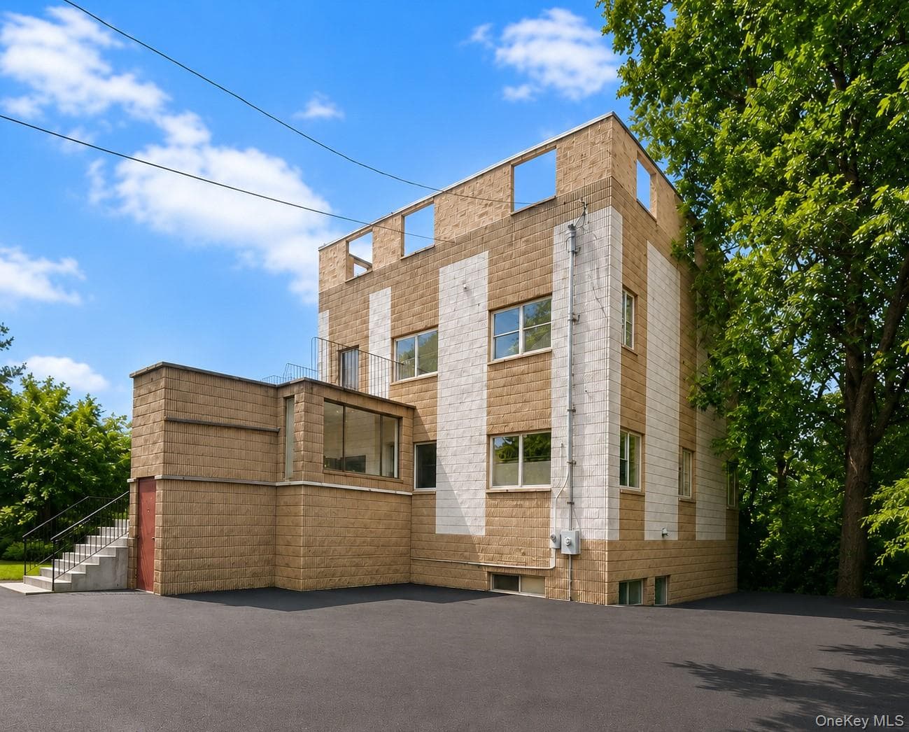 21 Rita Avenue thumbnail 3