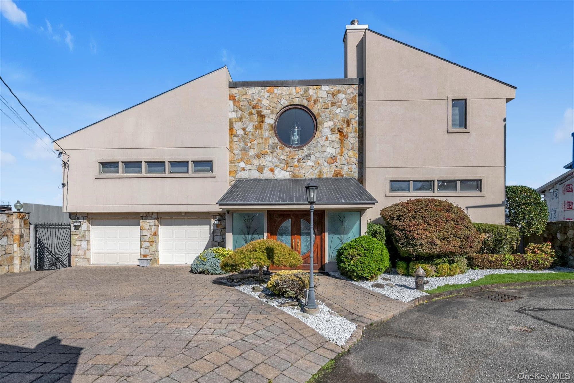 154-43 Riverside Drive, Beechhurst