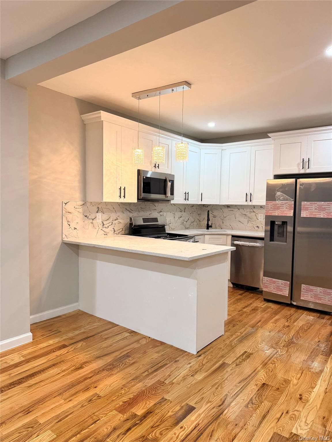 1627 Pilgrim Avenue thumbnail 19