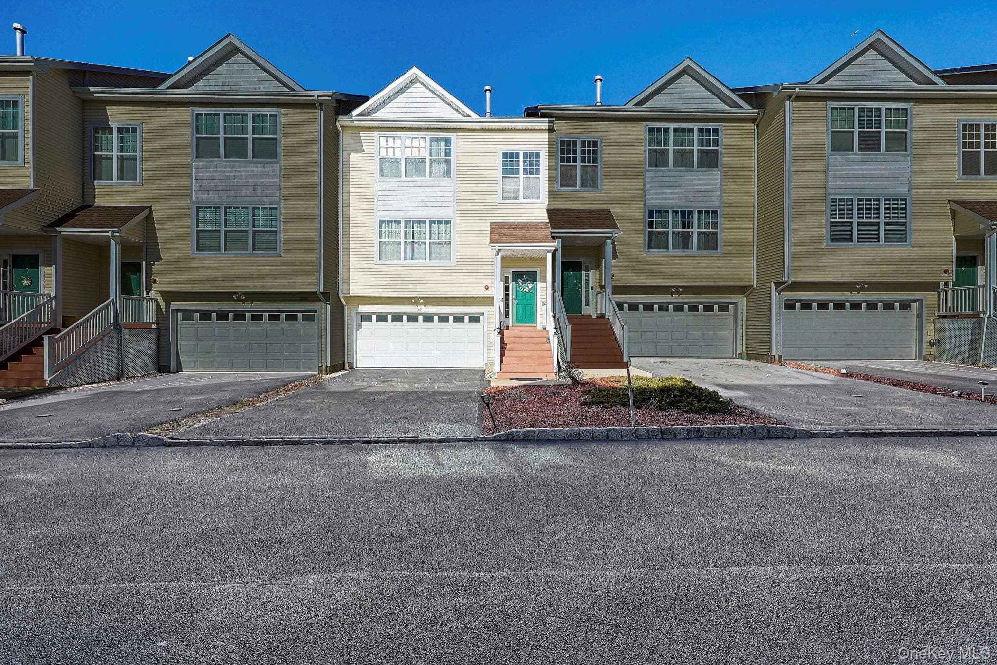 86 Woodlake Drive thumbnail 28