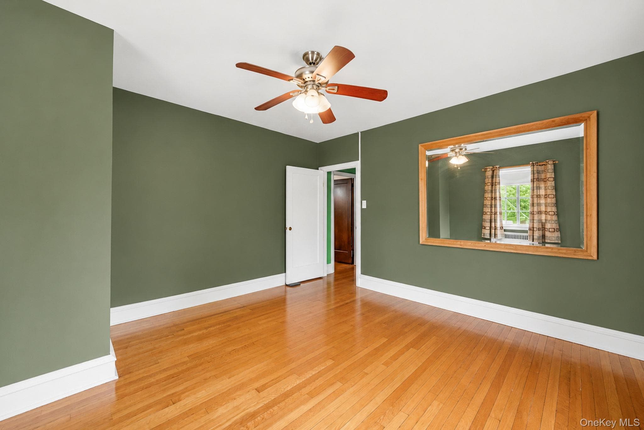18240 Avon Road thumbnail 10