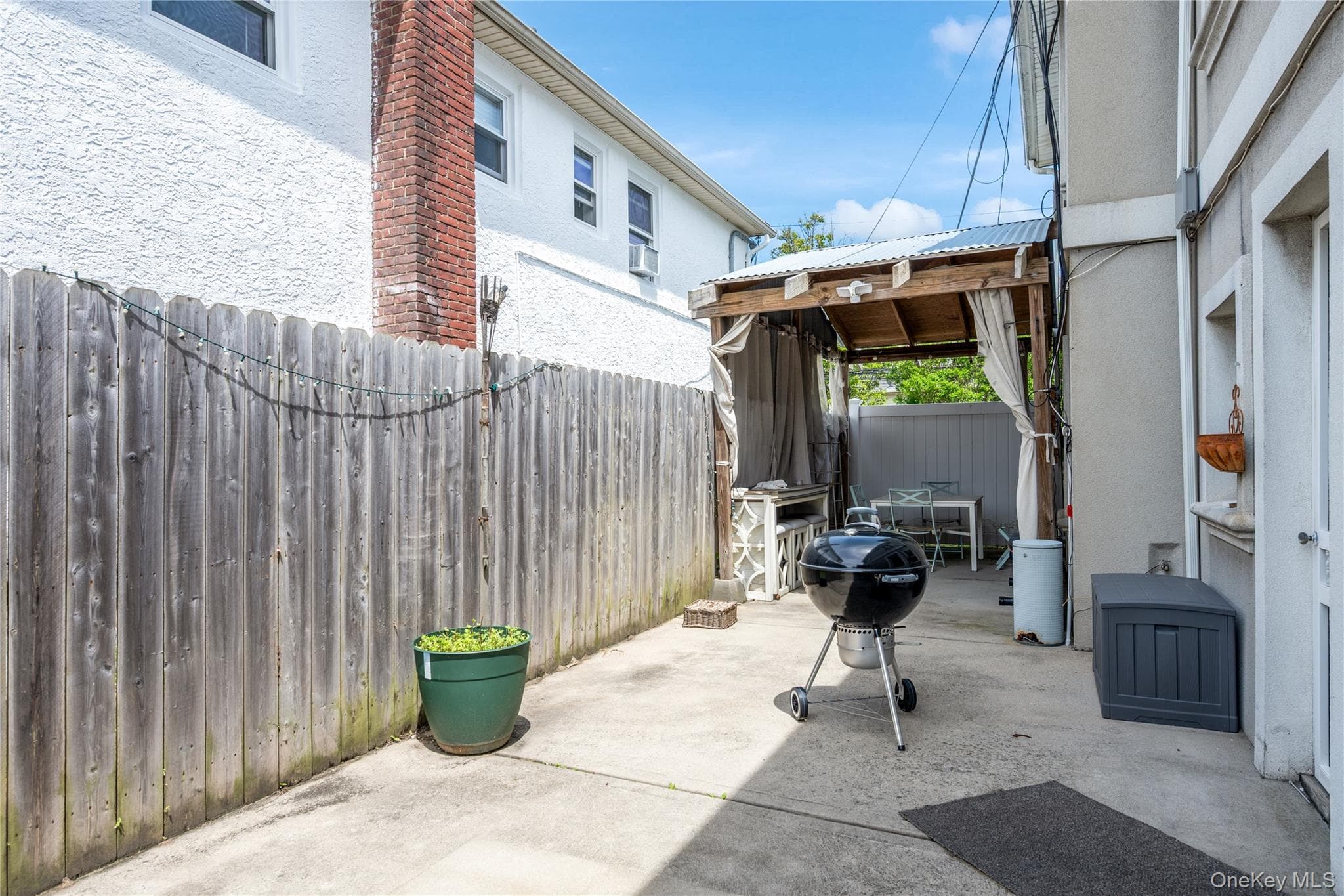 517 E Broadway thumbnail 18