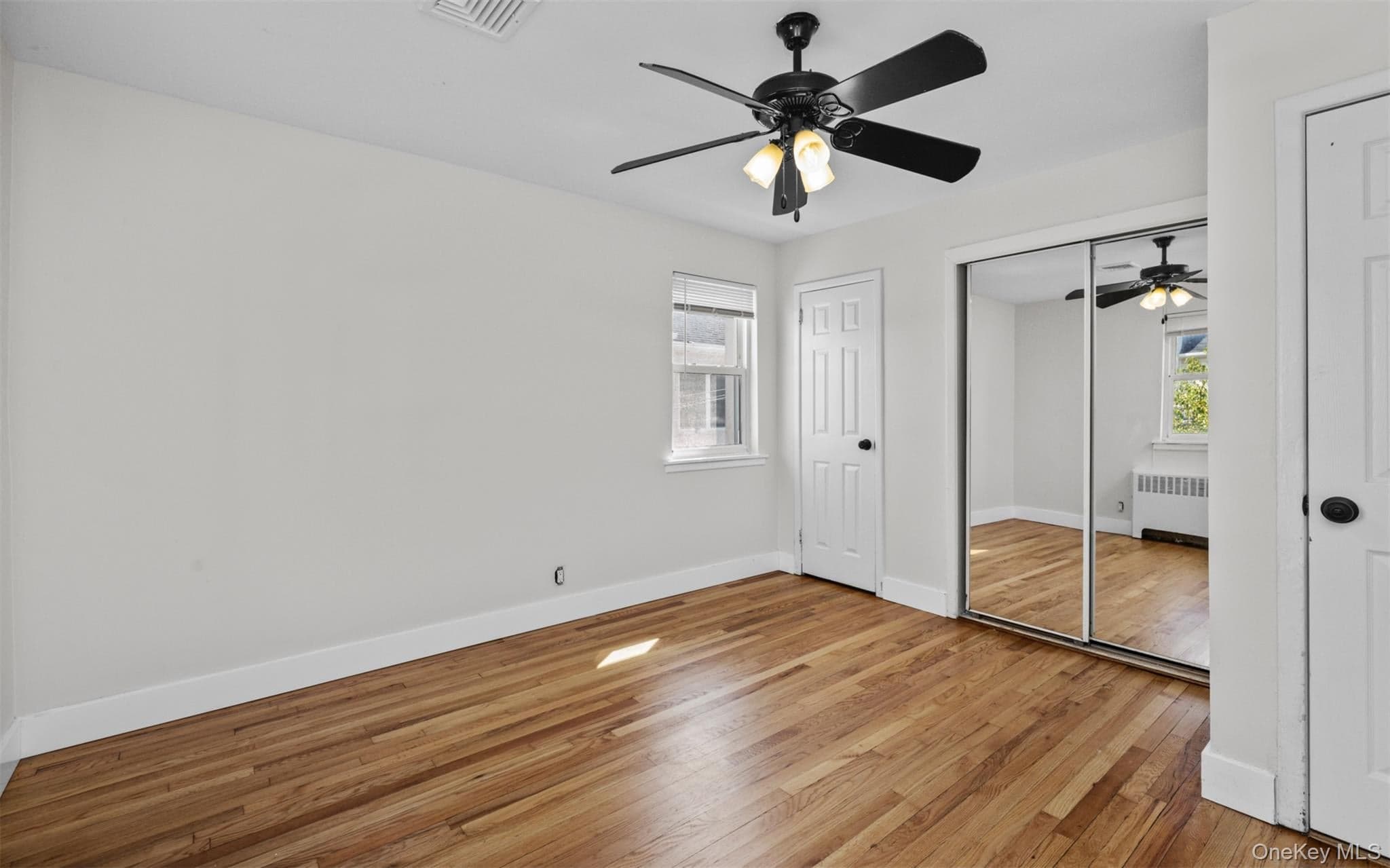 517 E Broadway thumbnail 14