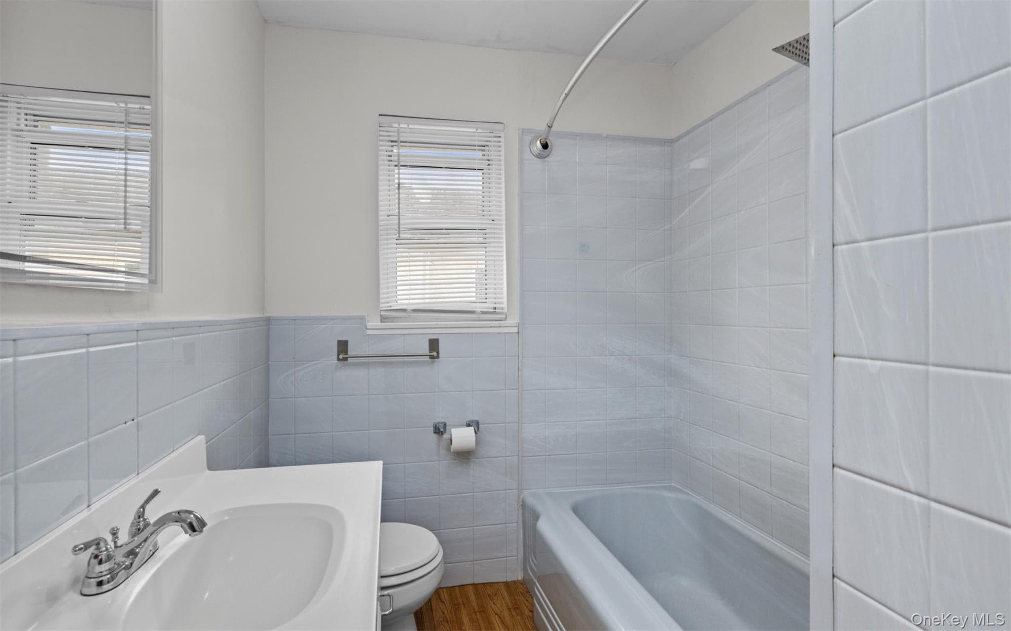 517 E Broadway thumbnail 12