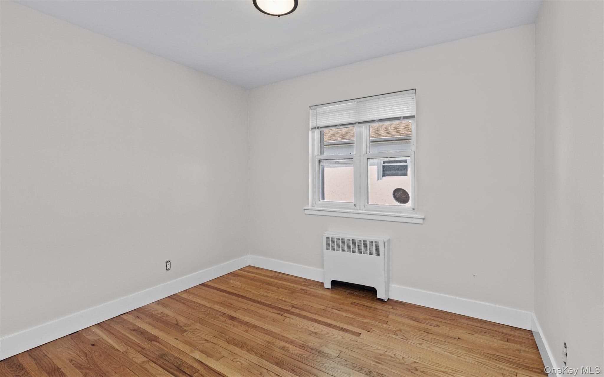 517 E Broadway thumbnail 16