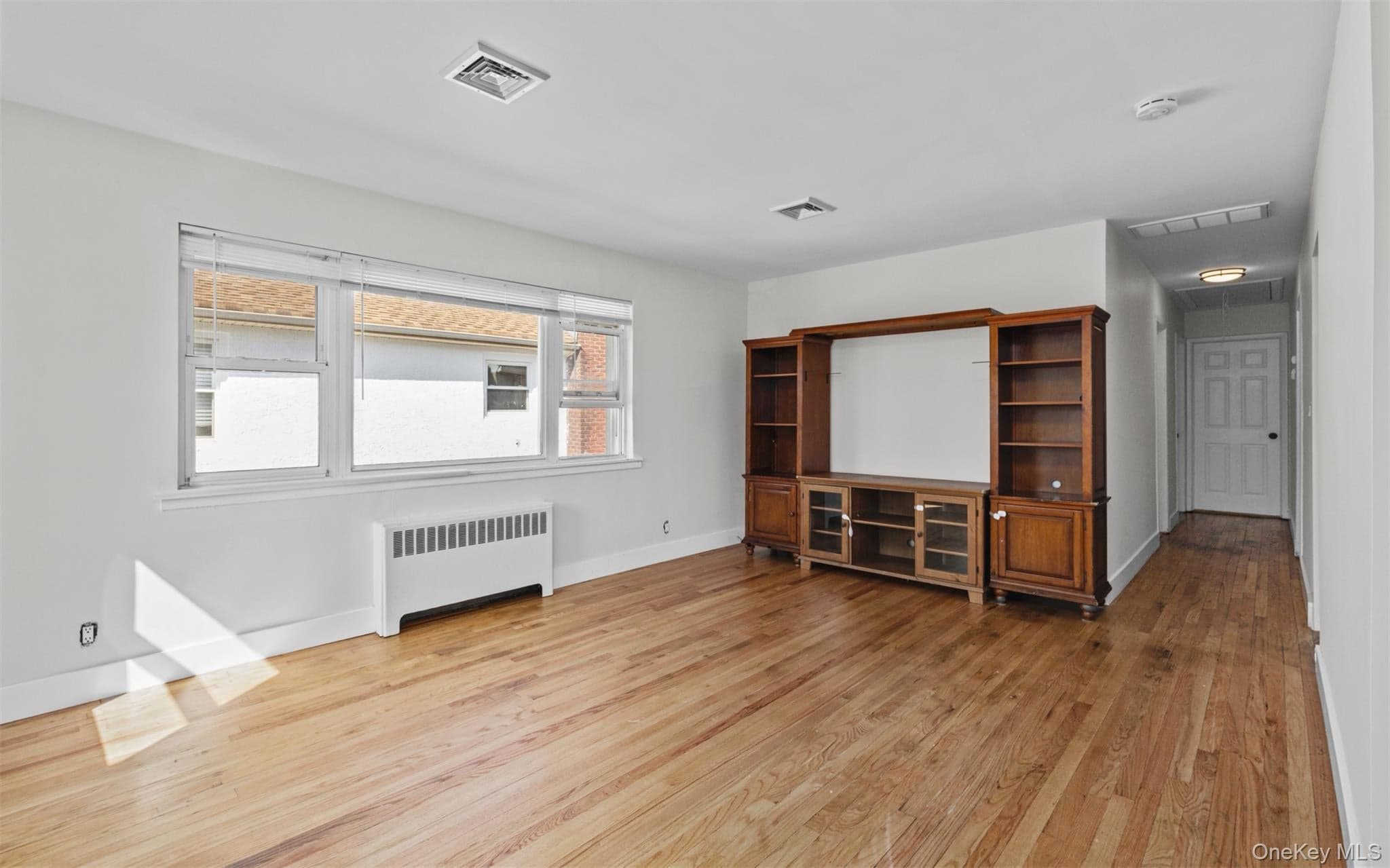 517 E Broadway thumbnail 6