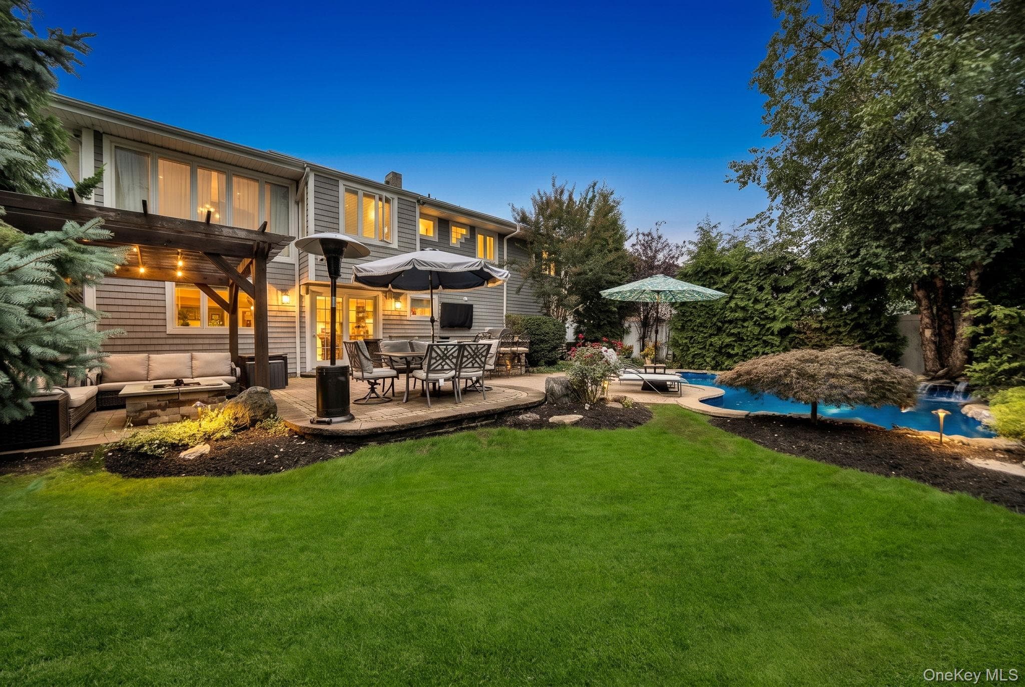 2817 Riverside Drive thumbnail 5