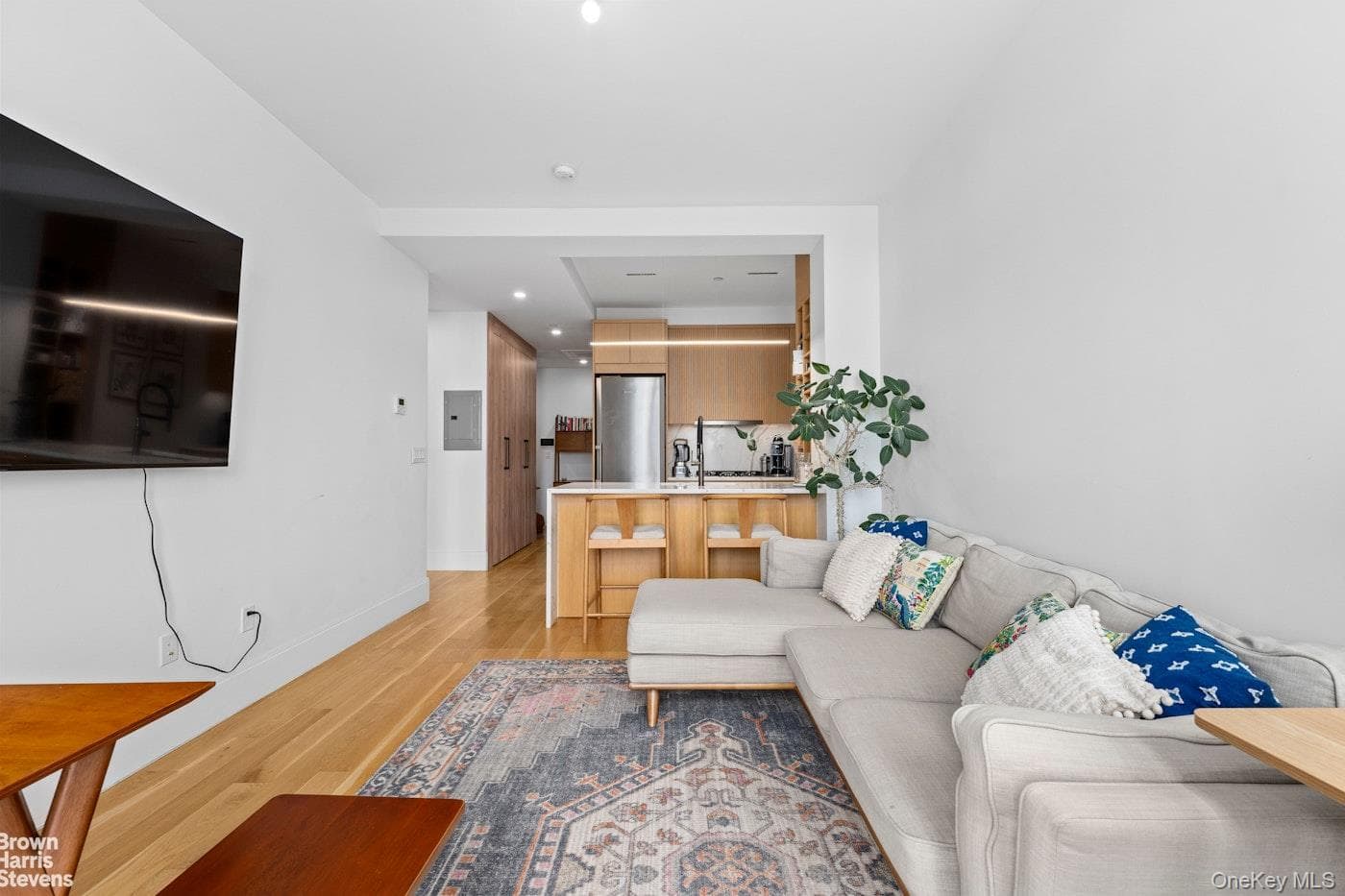 183 Mcguinness Boulevard Unit: 3A thumbnail 5