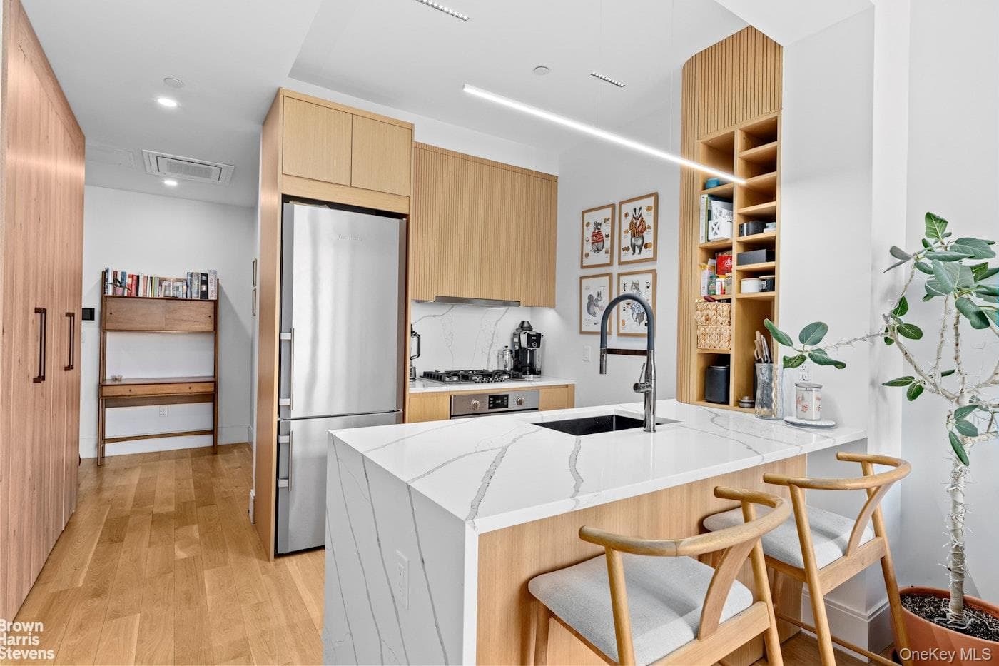 183 Mcguinness Boulevard Unit: 3A thumbnail 2