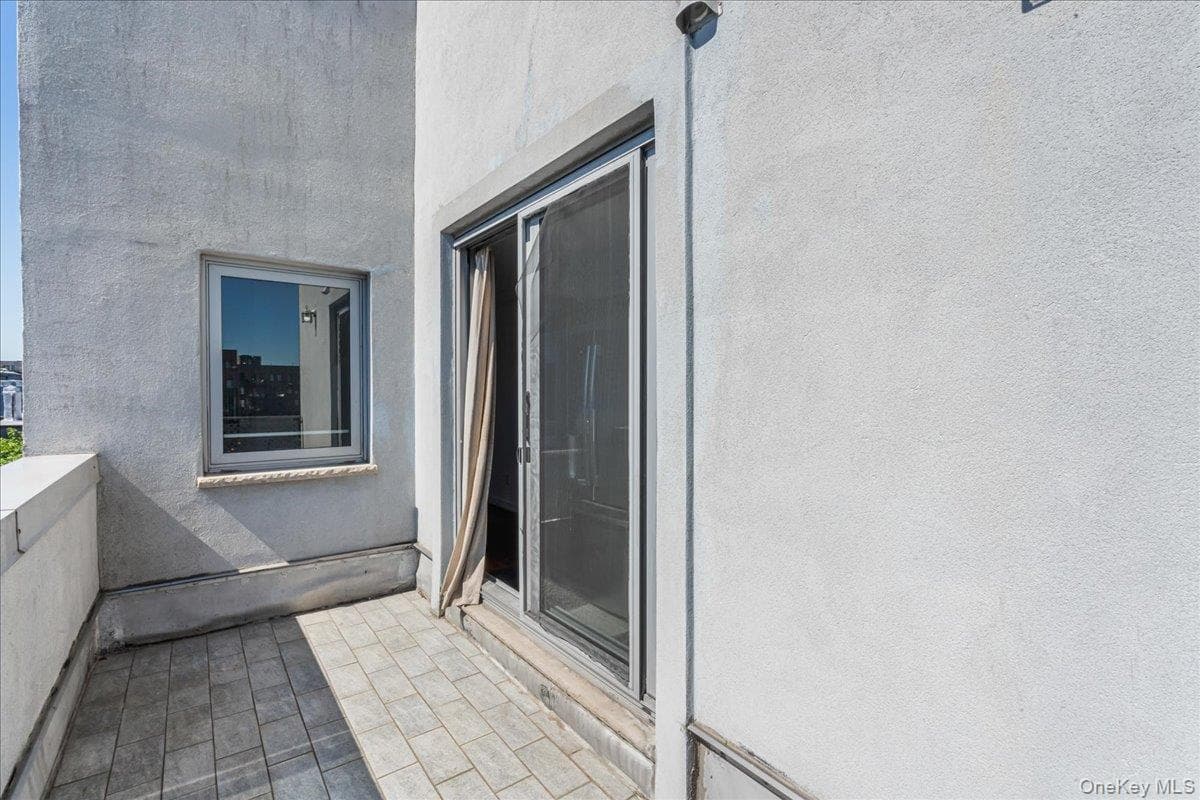 236 N 7th Street Unit: 4L thumbnail 8