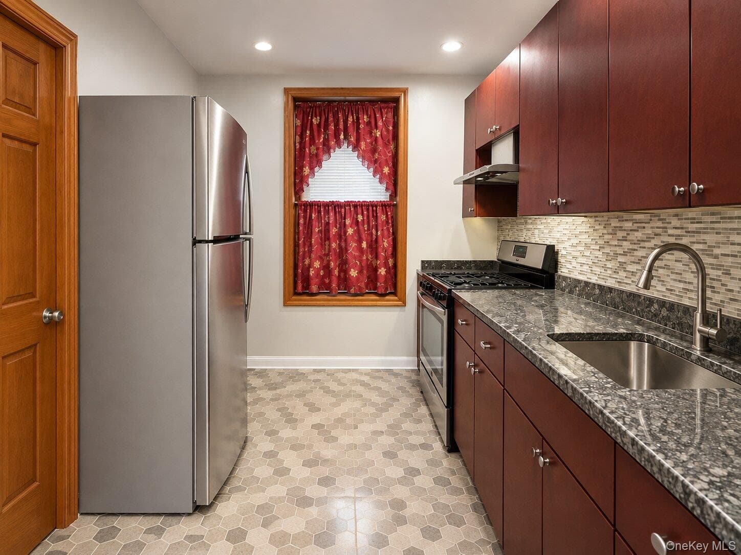 1385 Bronx River Avenue thumbnail 18