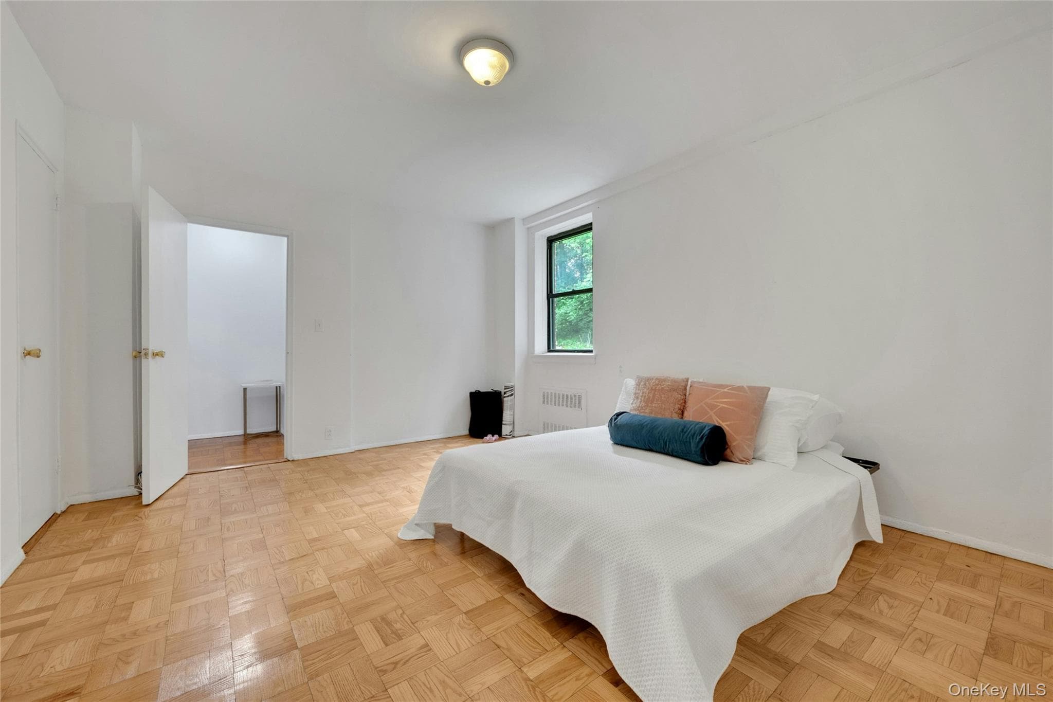 735 Kappock Street Unit: 2F thumbnail 23