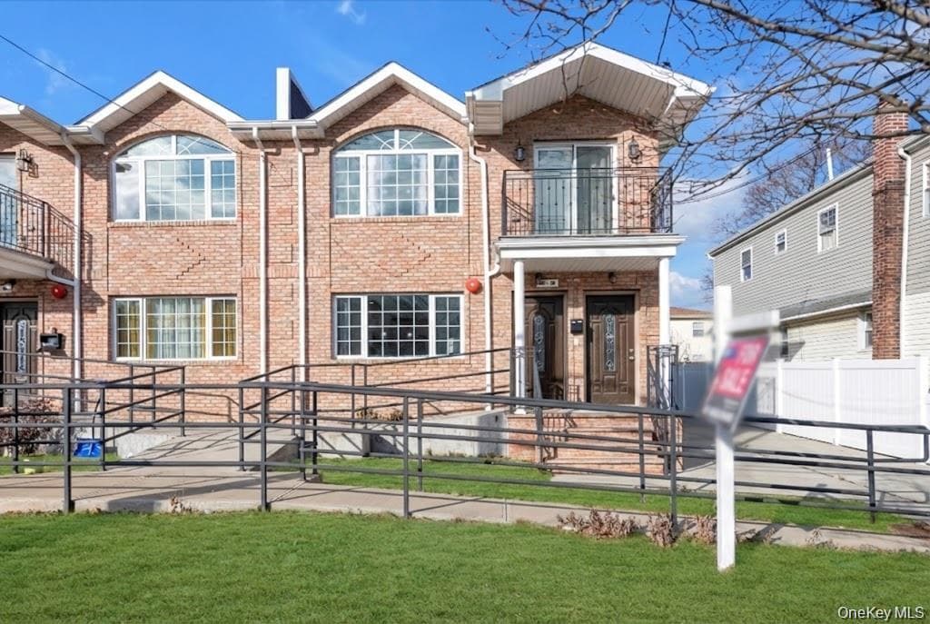 14734 224th Street photo 1