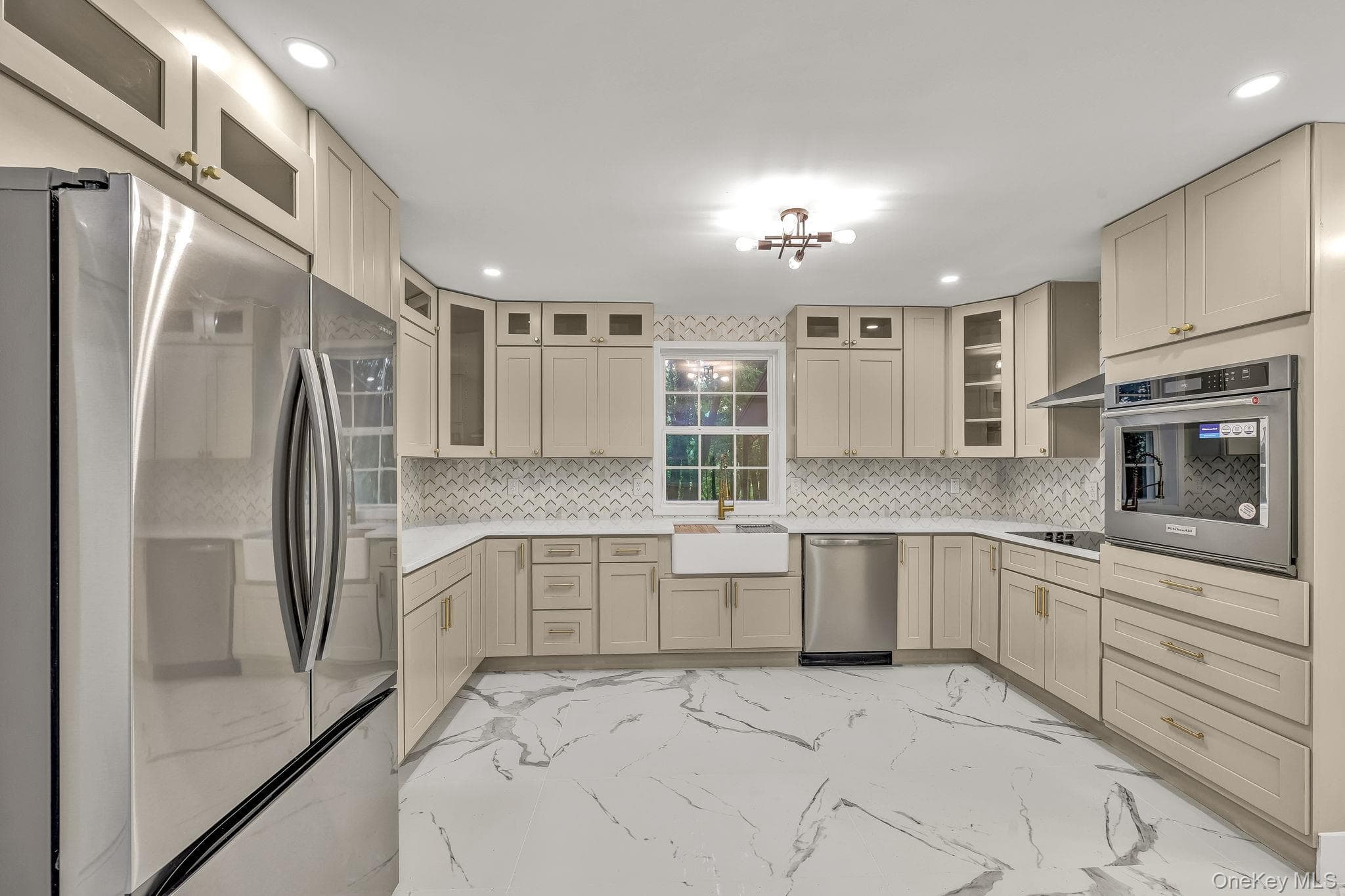 30 Kayleigh Drive thumbnail 7