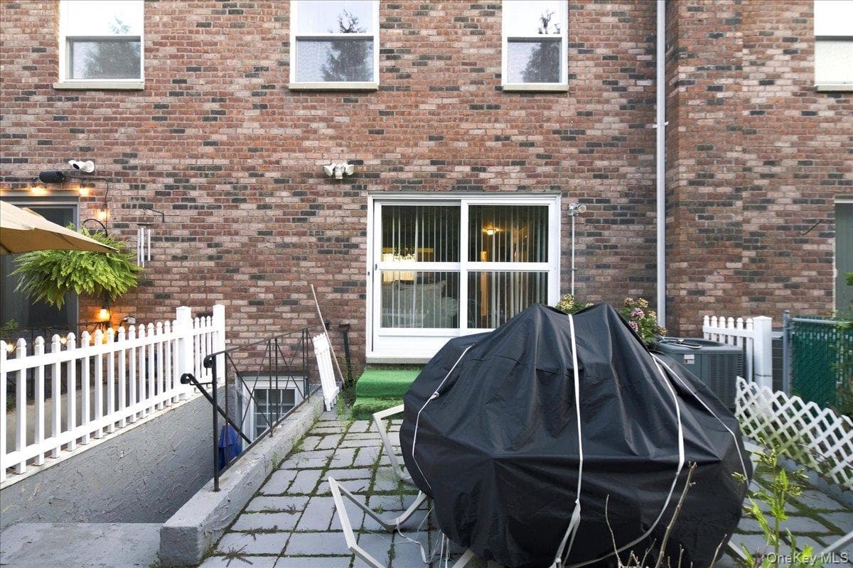 1030 Franklin Avenue Unit: 25 thumbnail 18