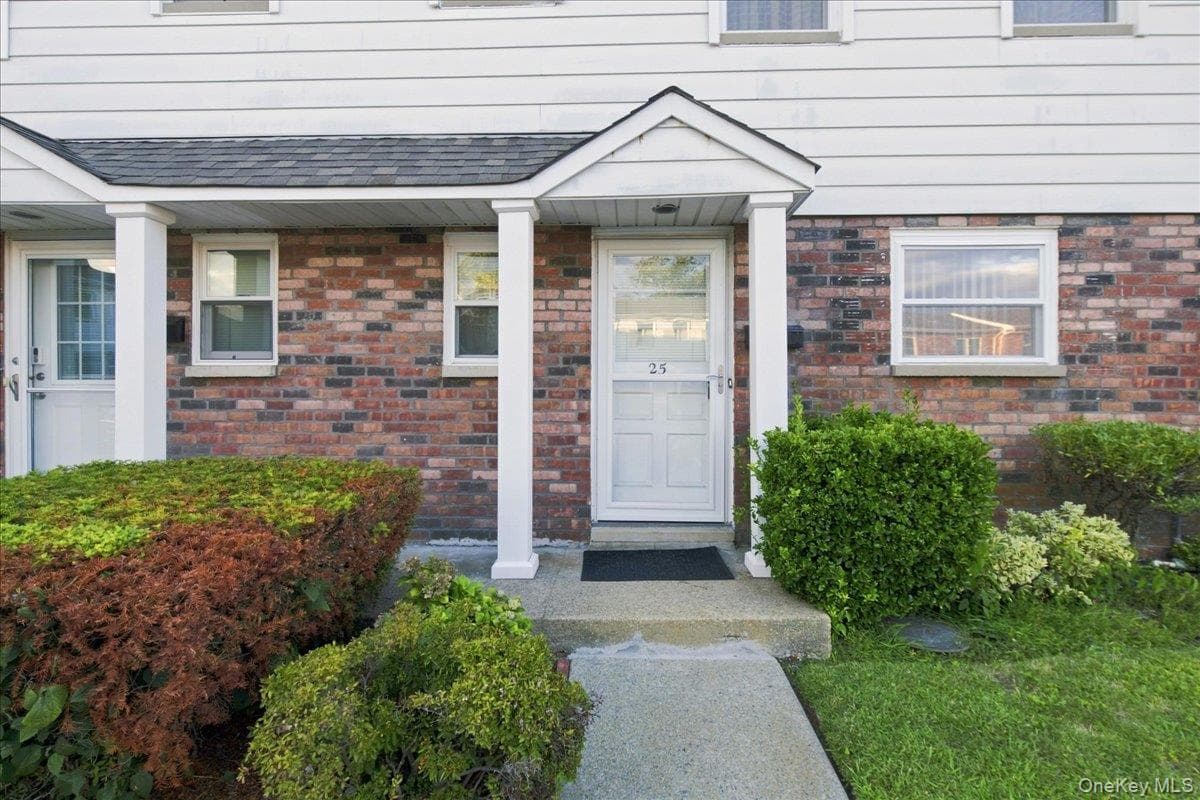 1030 Franklin Avenue Unit: 25 thumbnail 3
