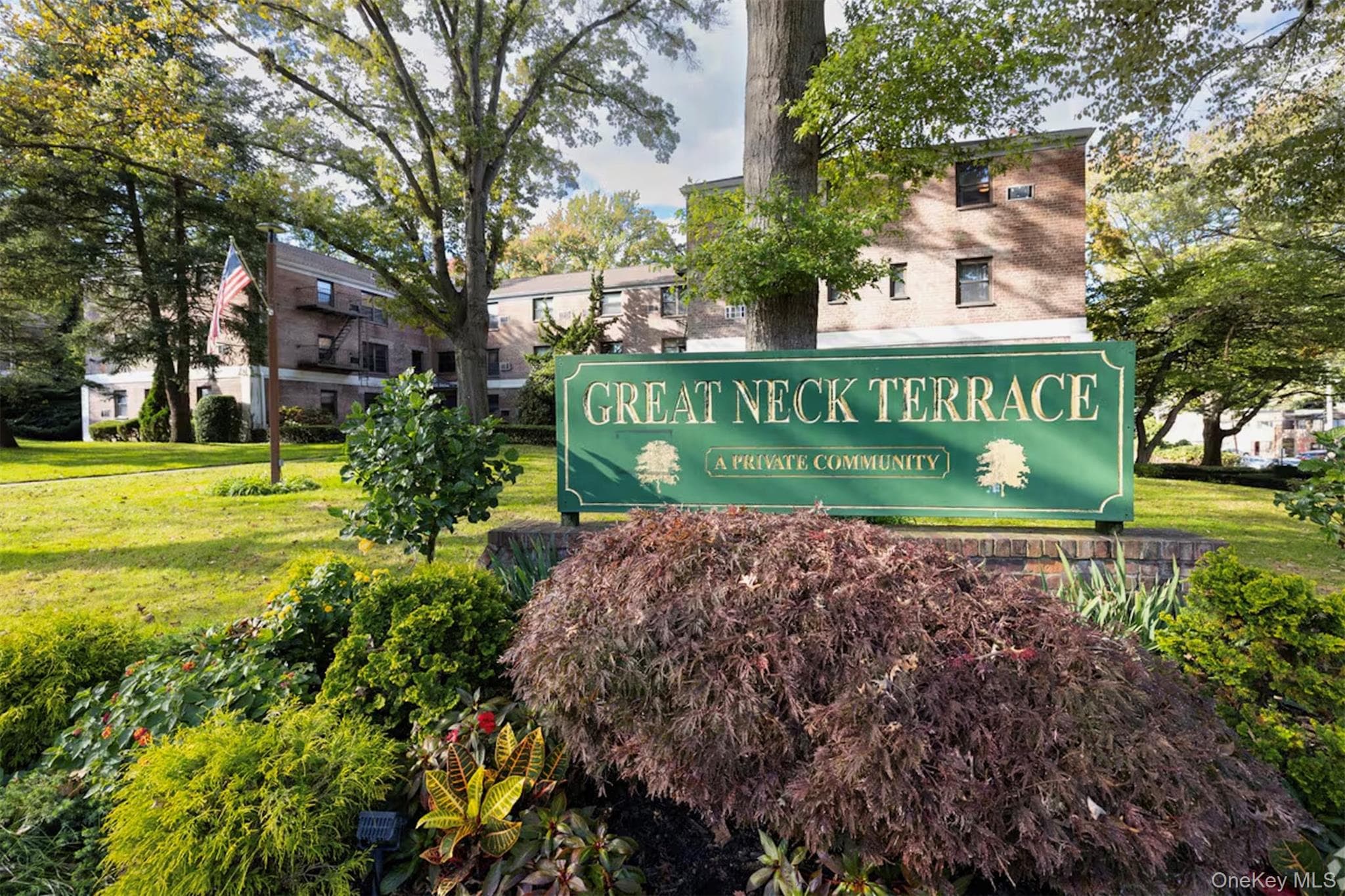 10 Terrace Circle Cir Unit: 3B, Great Neck